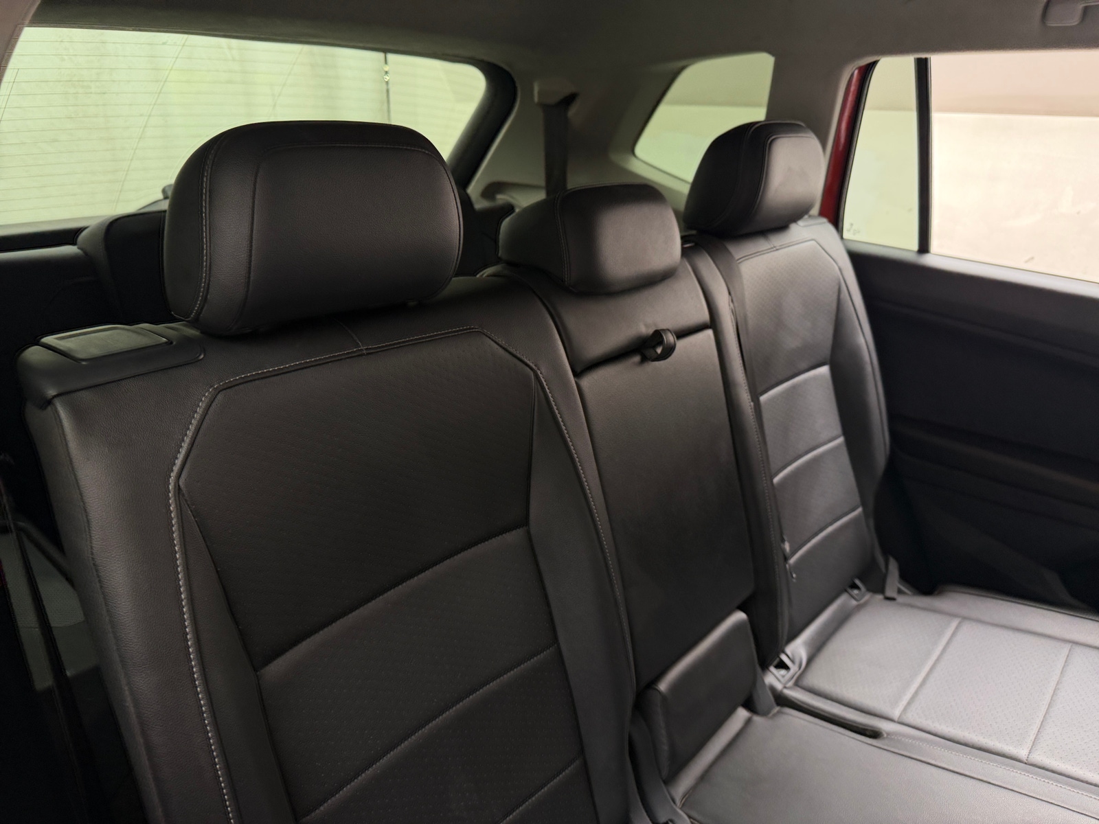 Thumbnail: 2018 Volkswagen Tiguan - 5