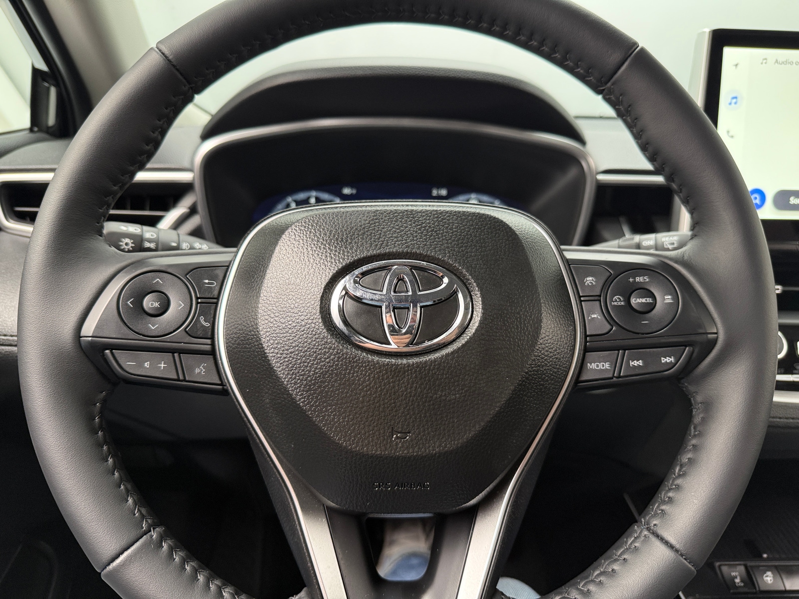 Thumbnail: 2026 Toyota Corolla Cross - 4