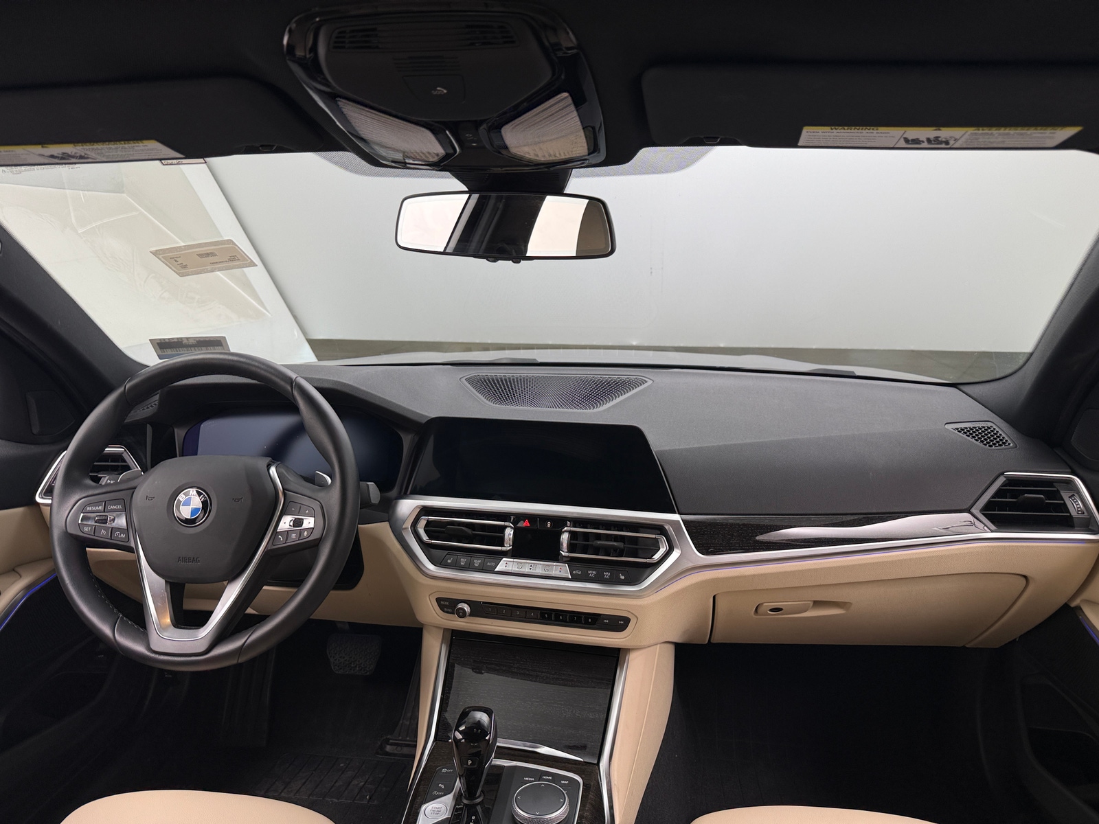 Thumbnail: 2022 BMW 3 Series - 2