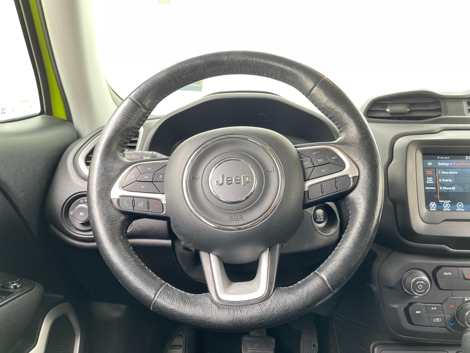 Thumbnail: 2018 Jeep Renegade - 5