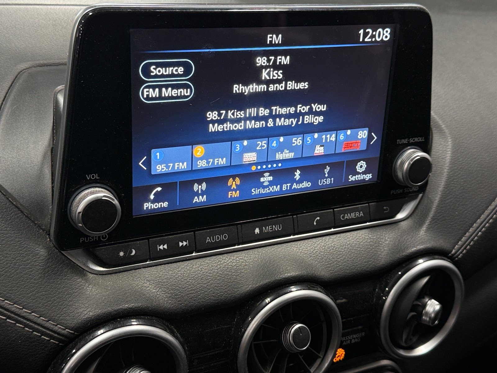 Thumbnail: 2025 Nissan Sentra - 4