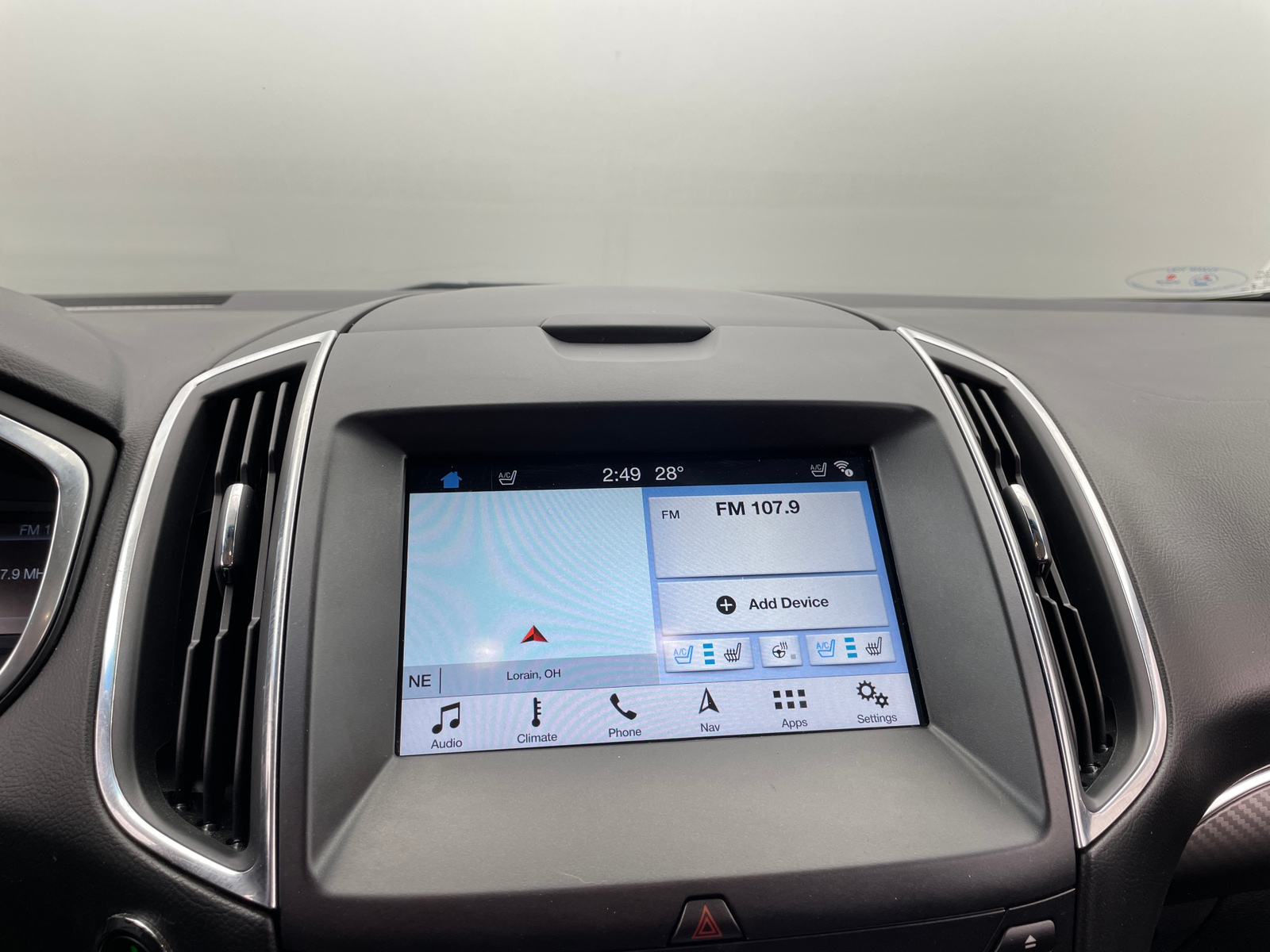 Thumbnail: 2018 Ford Edge - 3