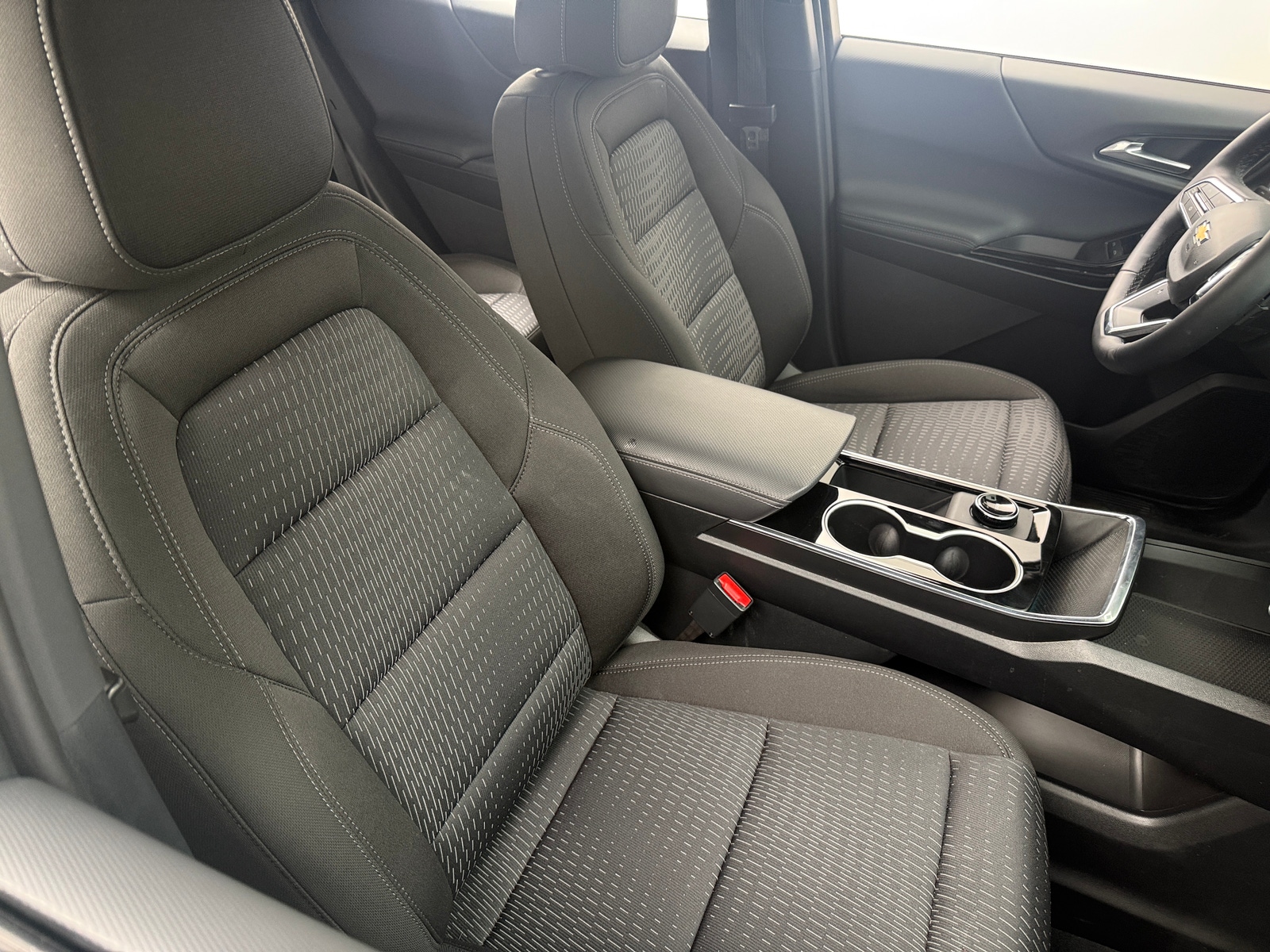 Thumbnail: 2026 Chevrolet Equinox - 2