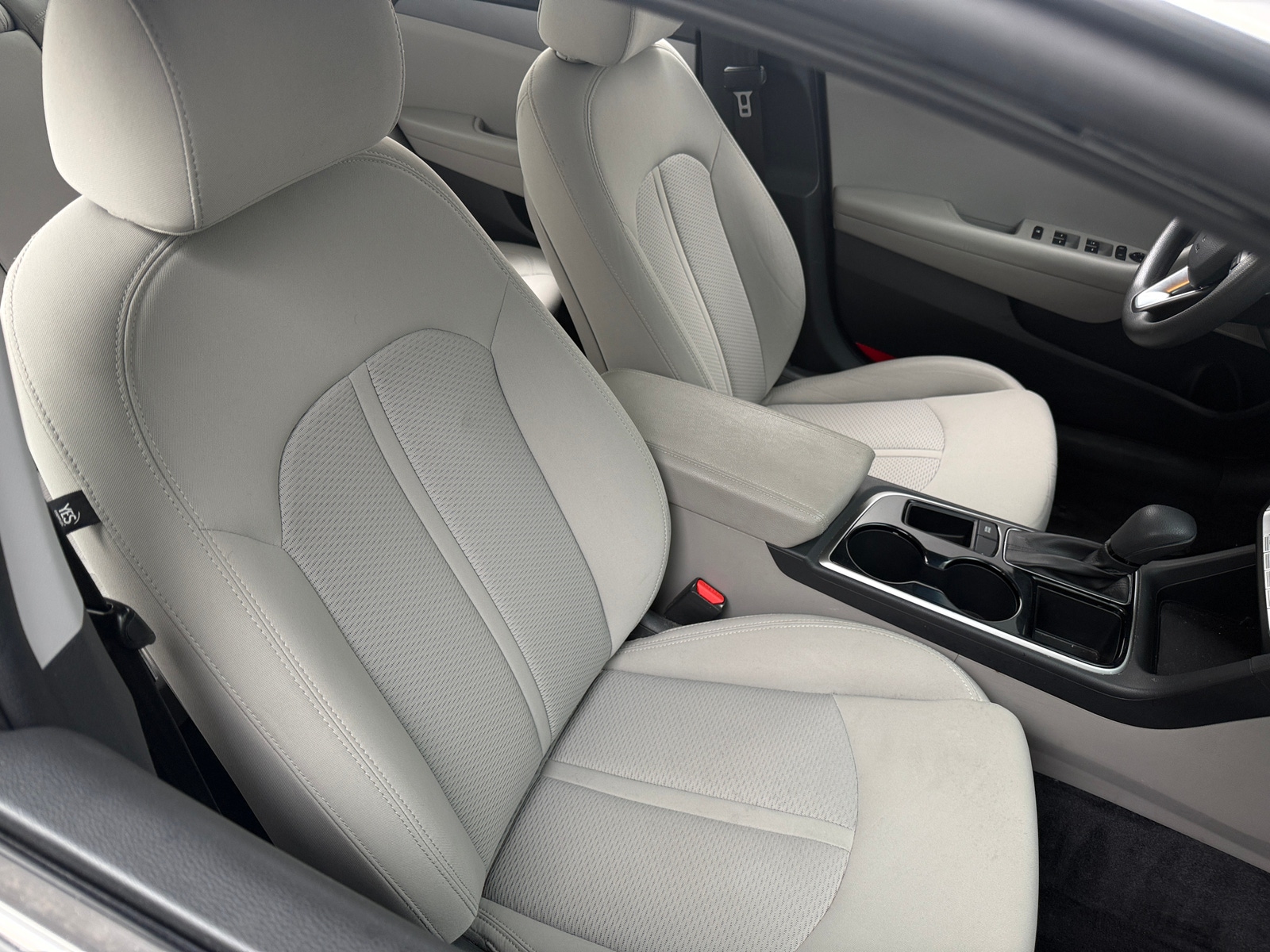 Thumbnail: 2019 Hyundai Sonata - 2