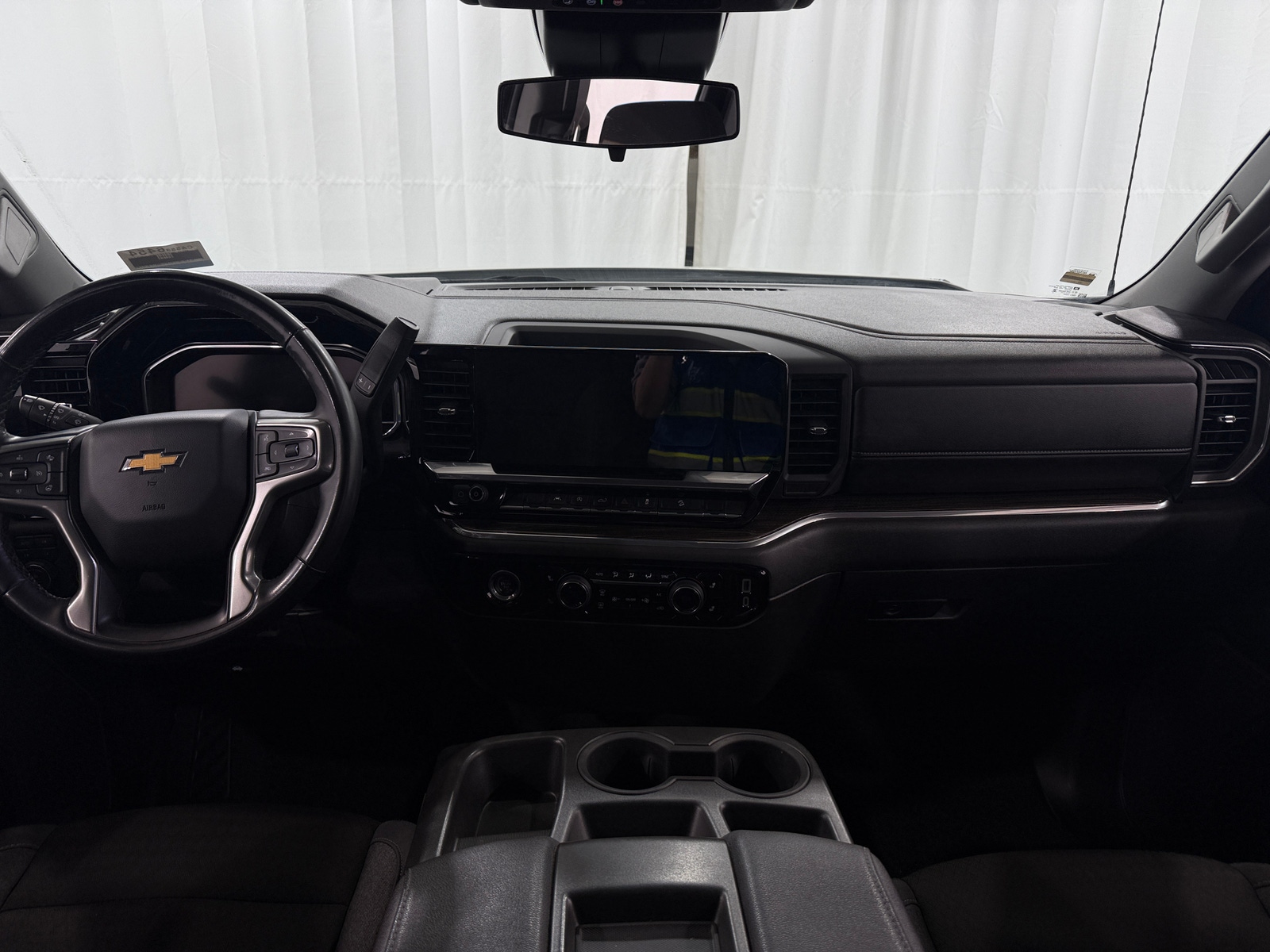 Thumbnail: 2023 Chevrolet Silverado 1500 - 3