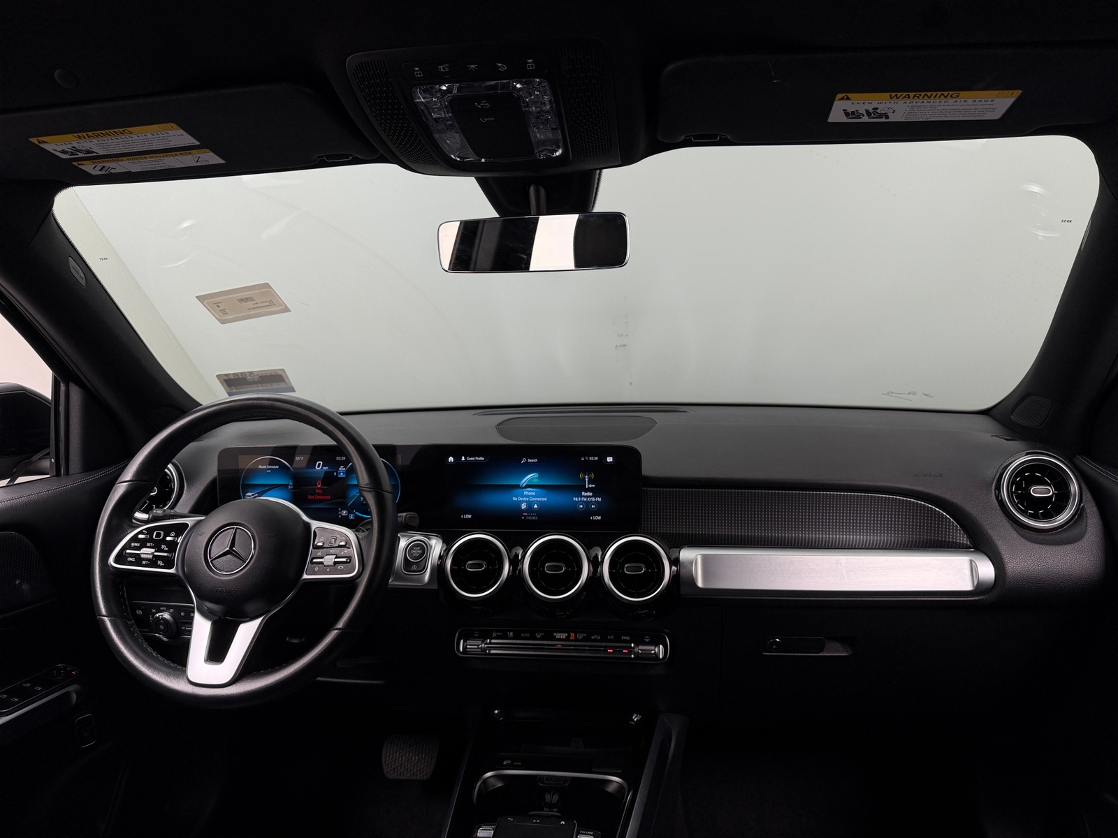 Thumbnail: 2023 Mercedes-Benz GLB - 2