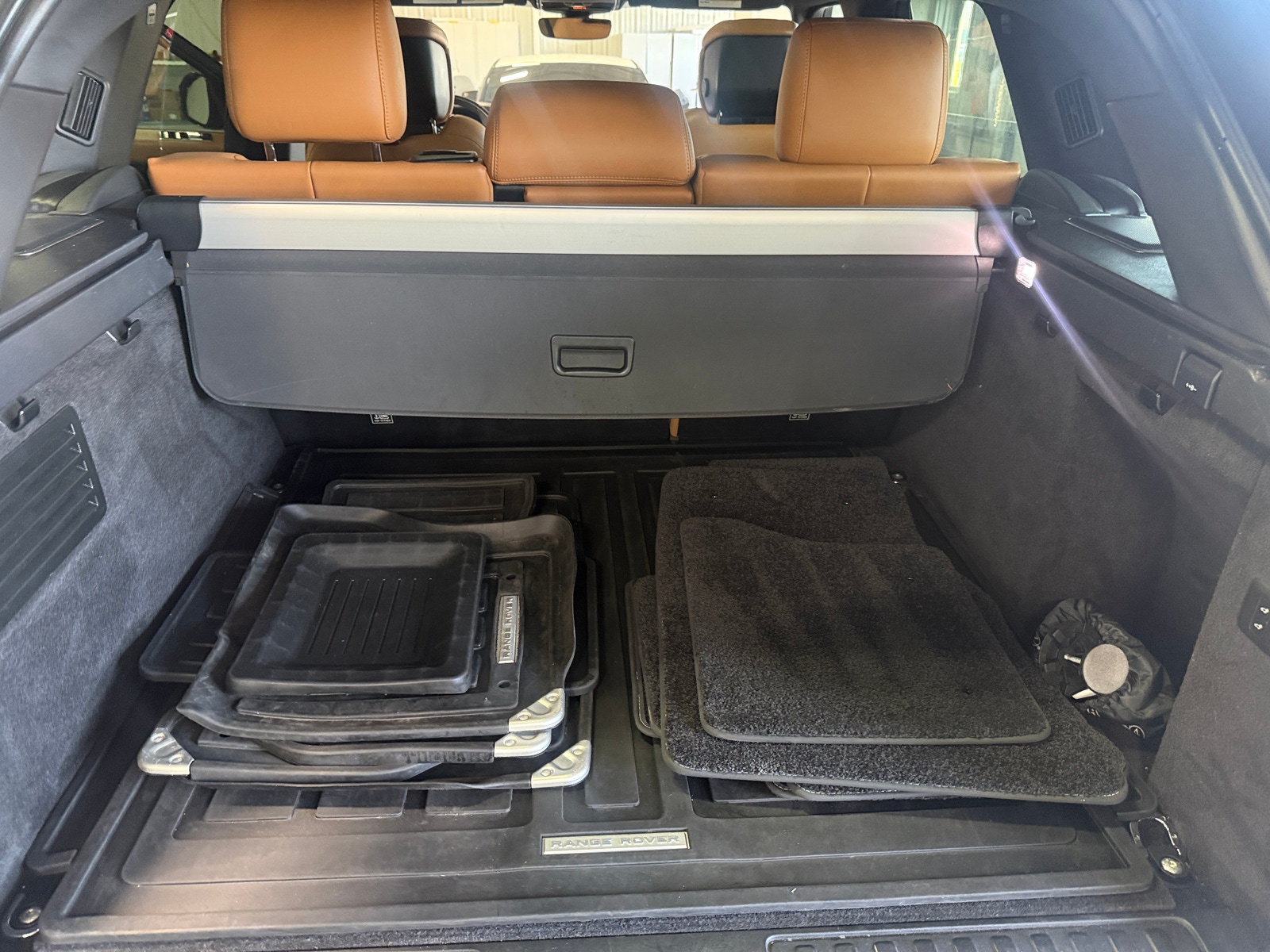Thumbnail: 2018 Land Rover Range Rover Sport - 6