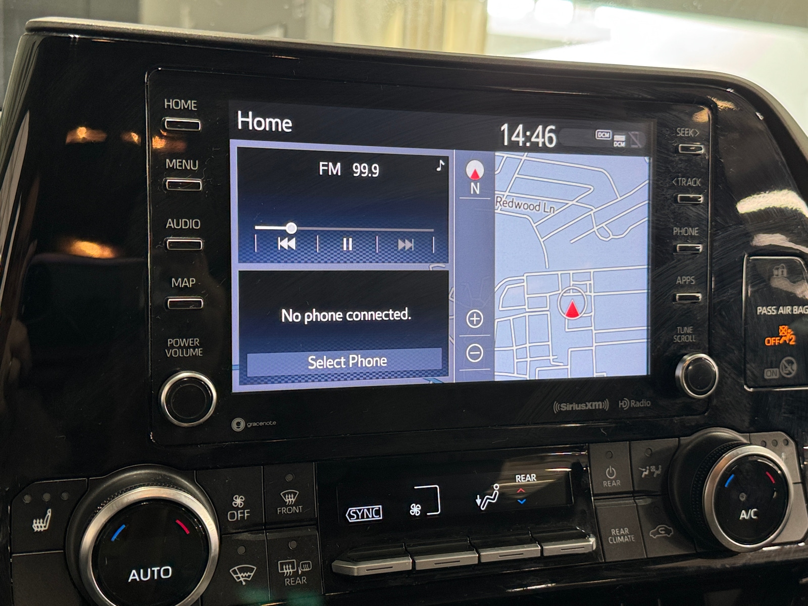 Thumbnail: 2021 Toyota Highlander - 3