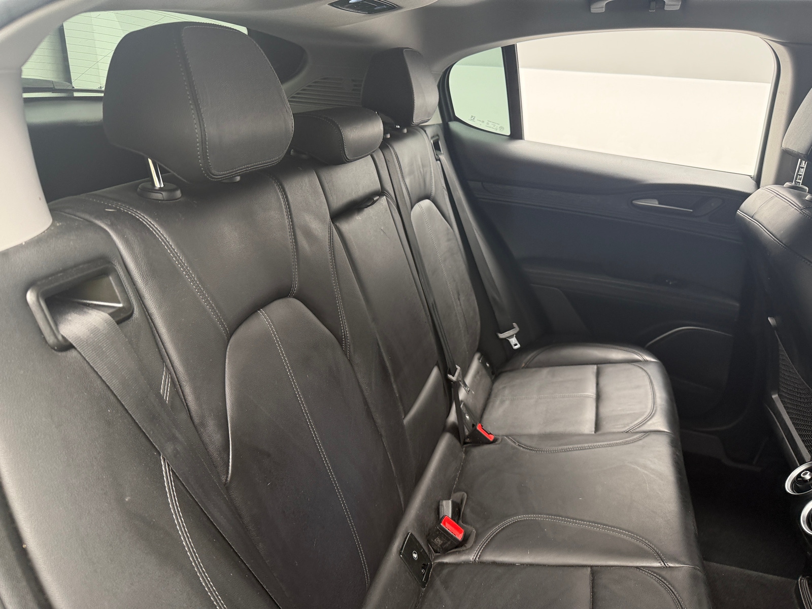 Thumbnail: 2019 Alfa Romeo Stelvio - 5