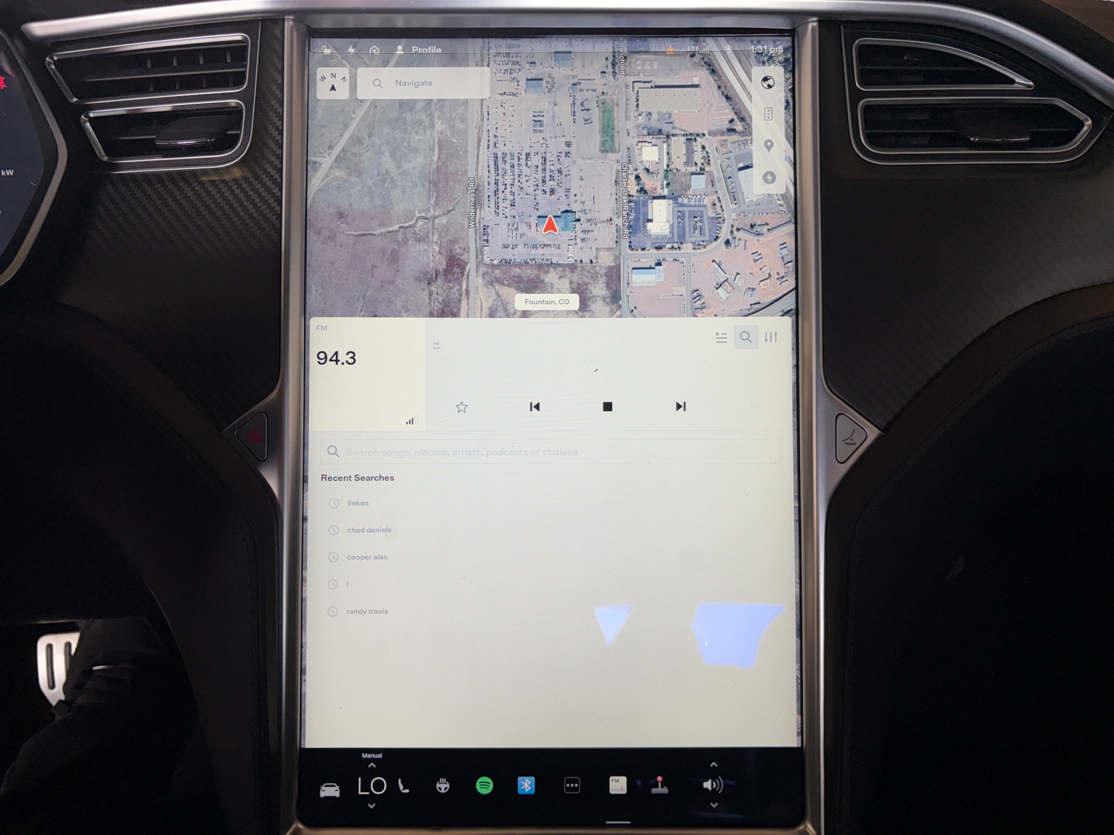 Thumbnail: 2015 Tesla Model S - 3