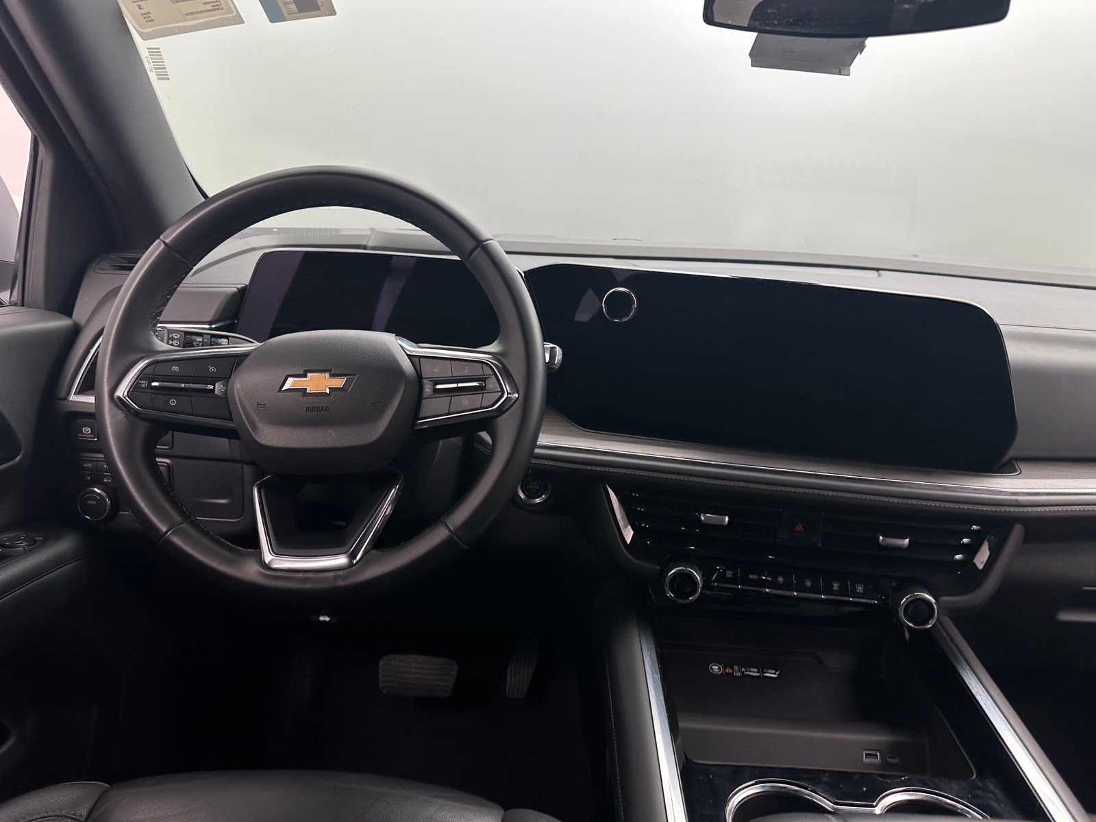 Thumbnail: 2025 Chevrolet Tahoe - 4