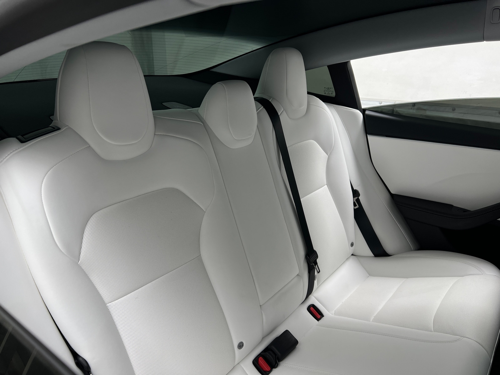 Thumbnail: 2025 Tesla Model 3 - 5