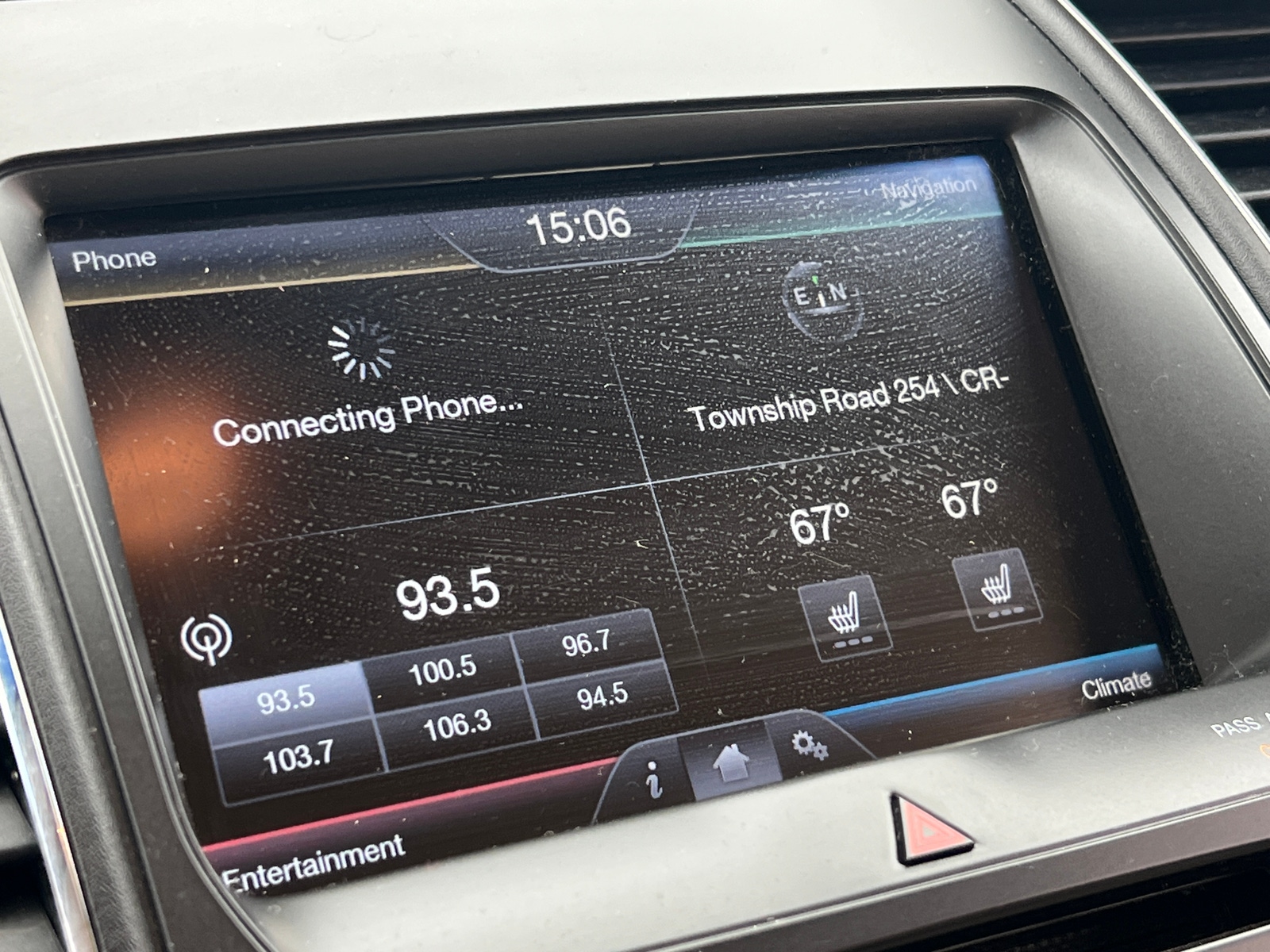 Thumbnail: 2015 Ford Taurus - 3