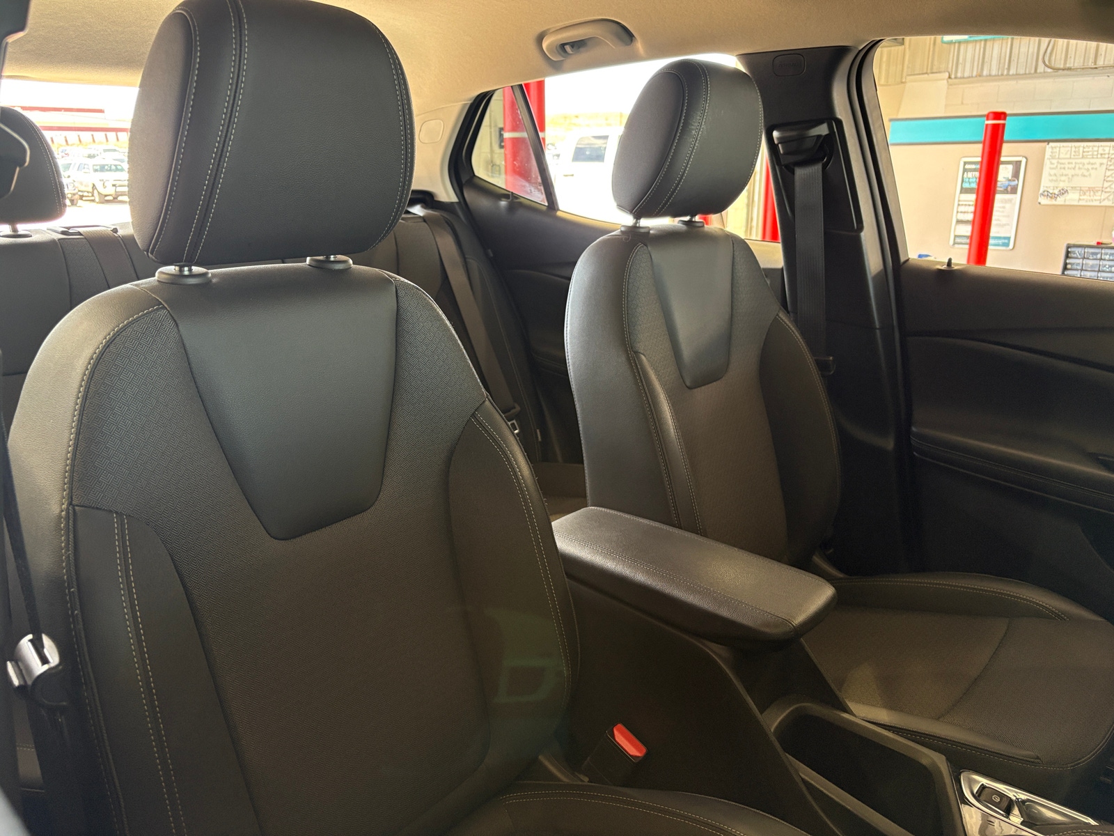 Thumbnail: 2025 Buick Encore GX - 2