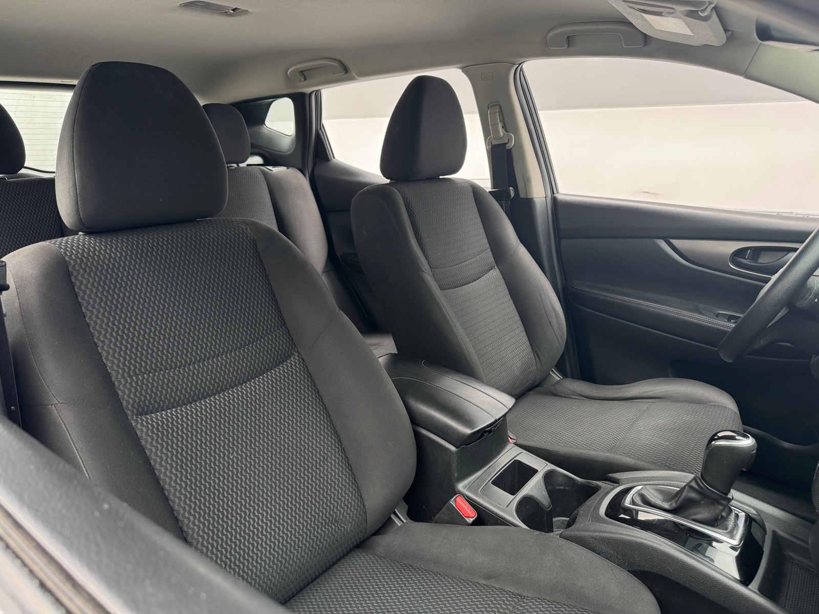 Thumbnail: 2018 Nissan Rogue Sport - 2