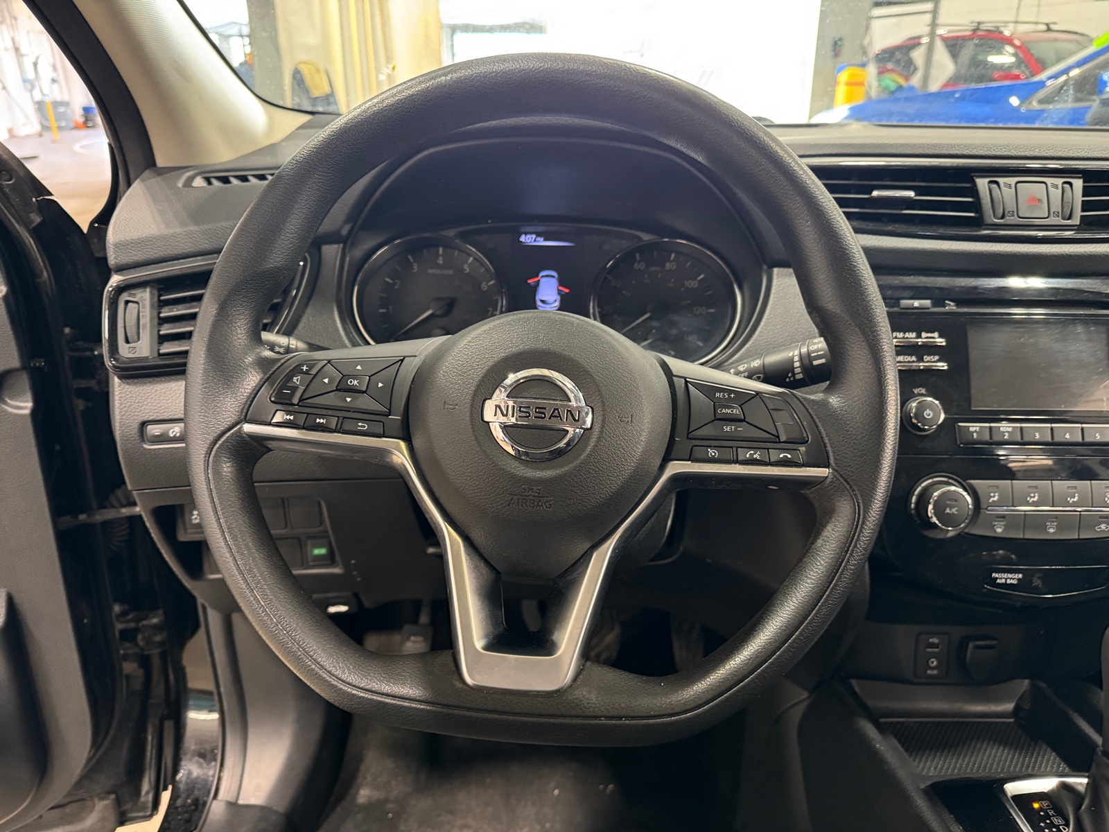 Thumbnail: 2018 Nissan Rogue Sport - 5