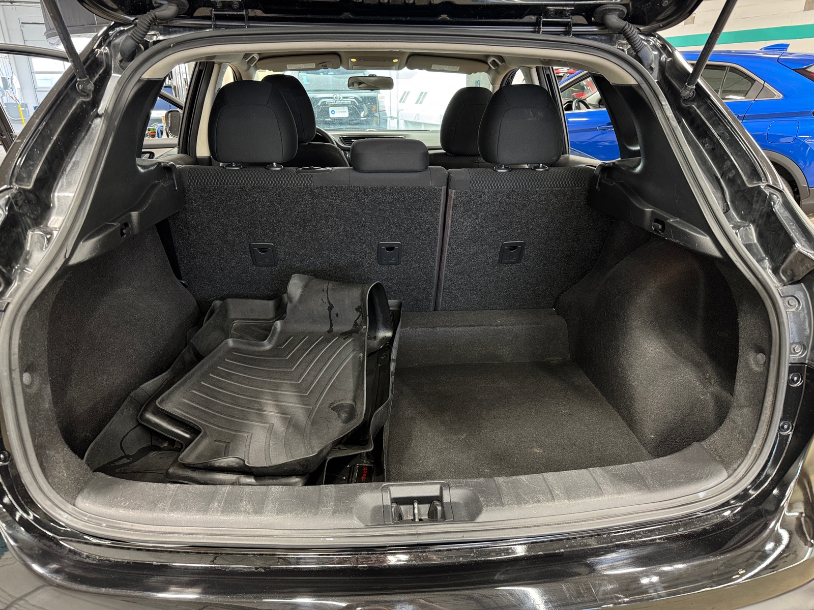 Thumbnail: 2018 Nissan Rogue Sport - 7