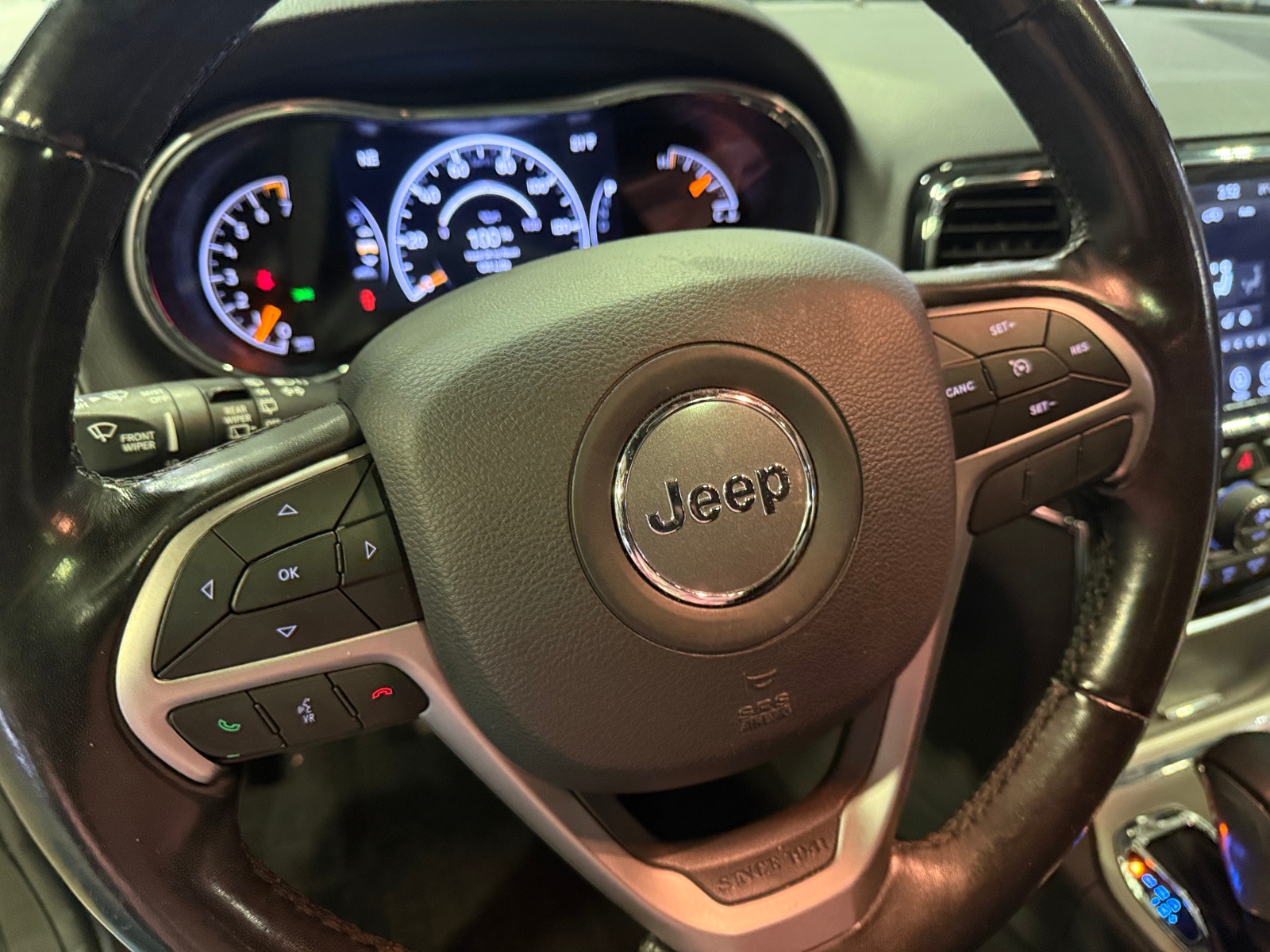 Thumbnail: 2019 Jeep Grand Cherokee - 4