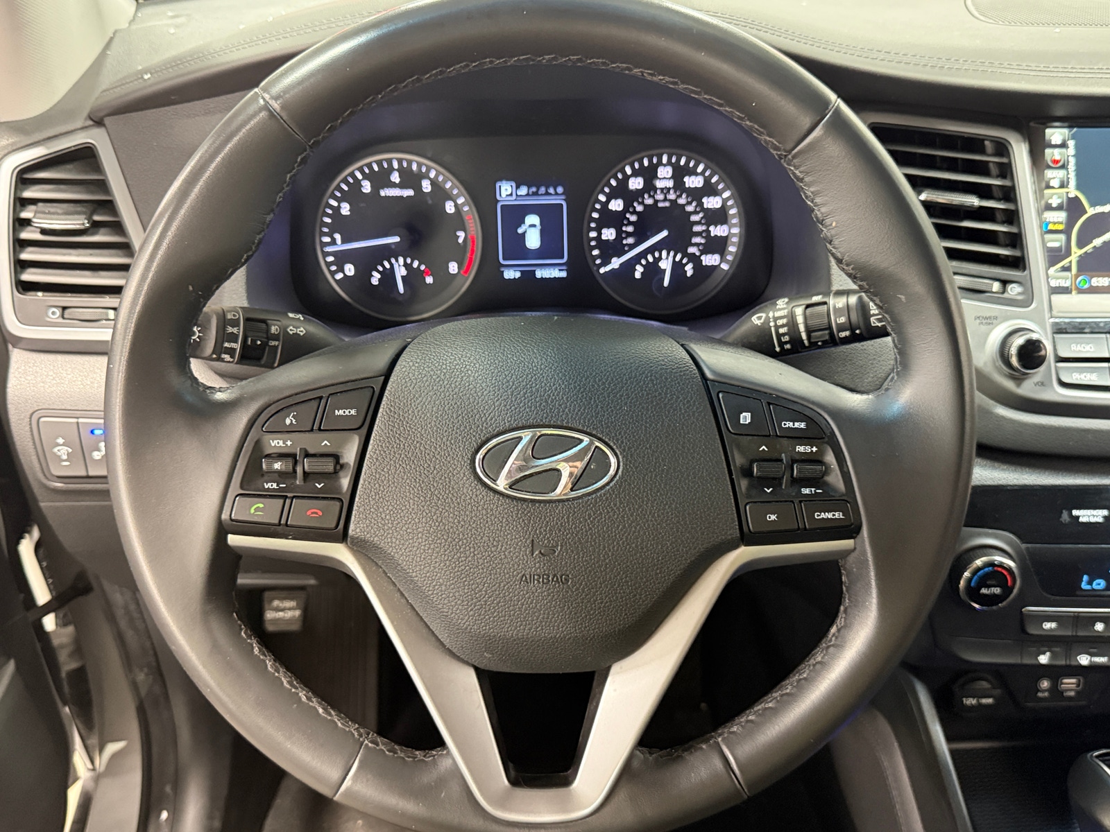 Thumbnail: 2016 Hyundai Tucson - 4