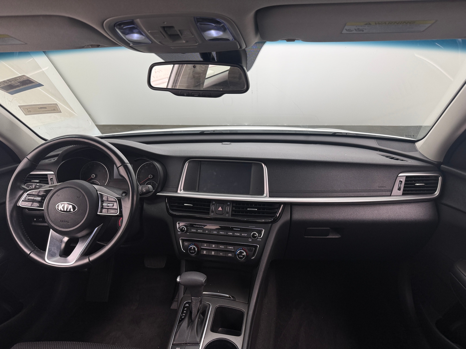 Thumbnail: 2019 Kia Optima - 3