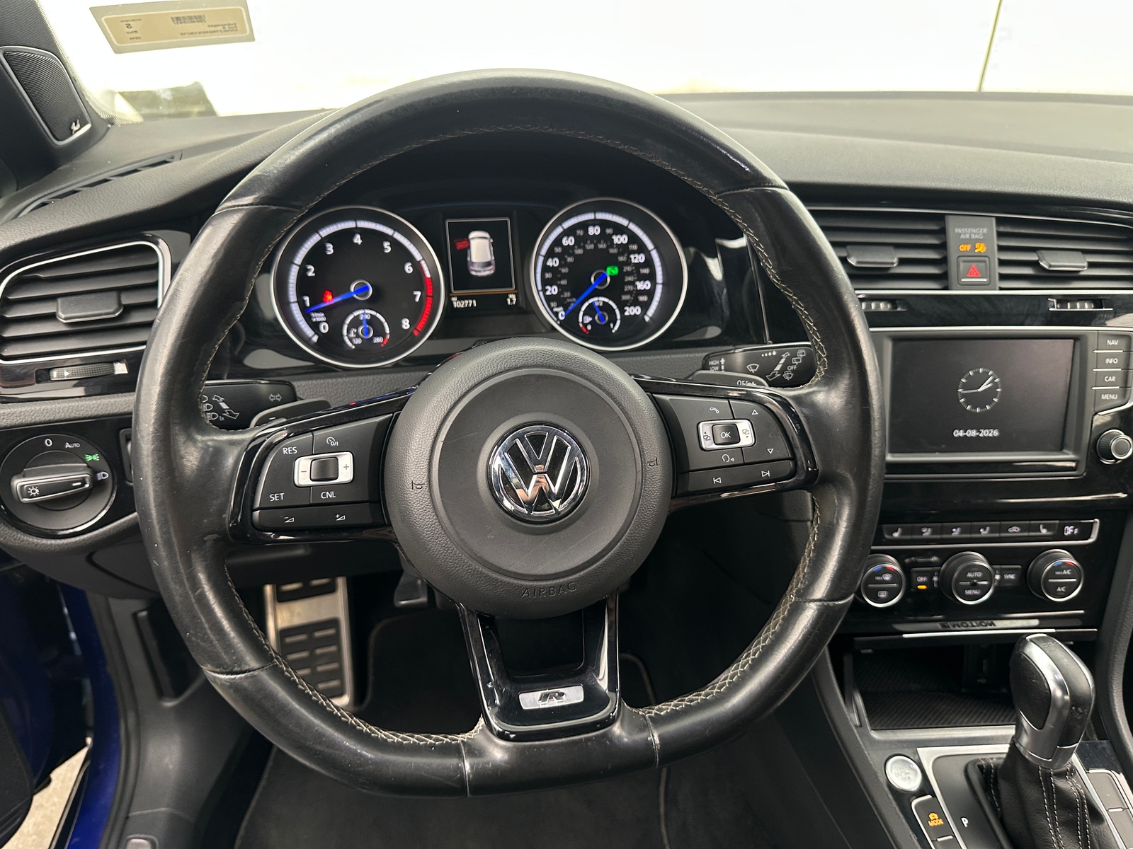 Thumbnail: 2016 Volkswagen Golf - 4