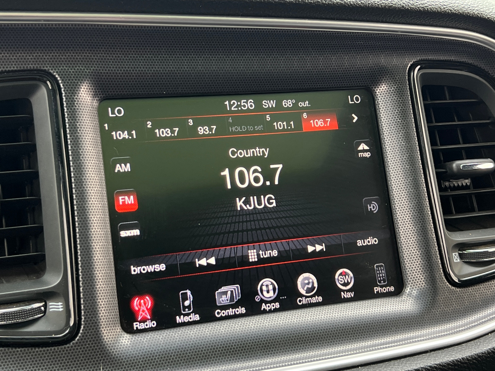 Thumbnail: 2015 Dodge Challenger - 3