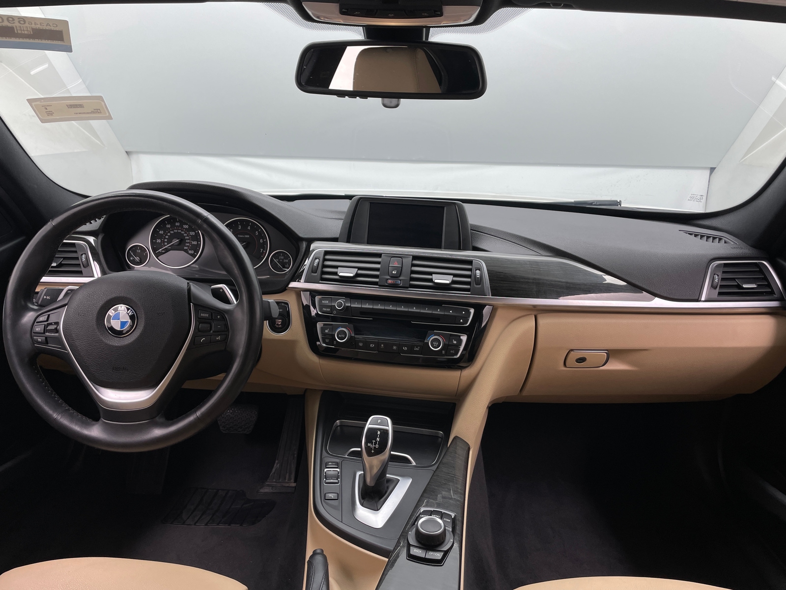 Thumbnail: 2018 BMW 3 Series - 2