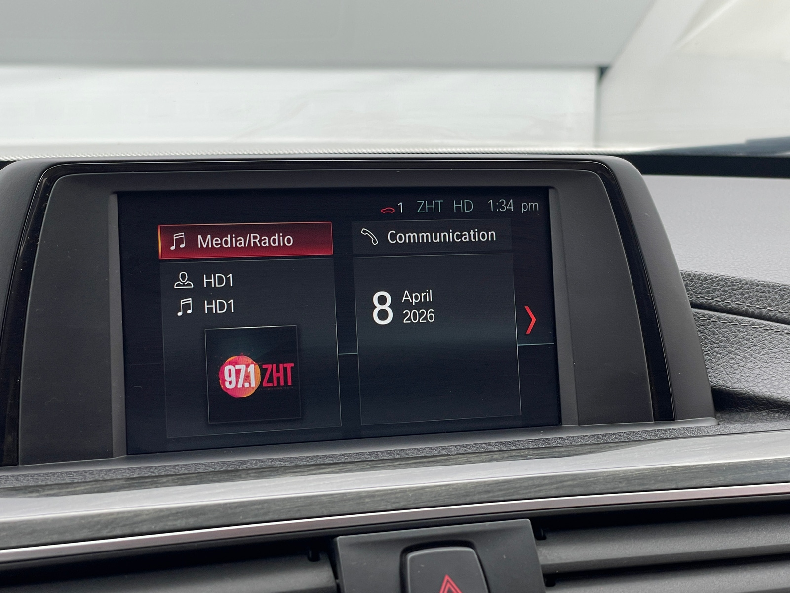 Thumbnail: 2018 BMW 3 Series - 3