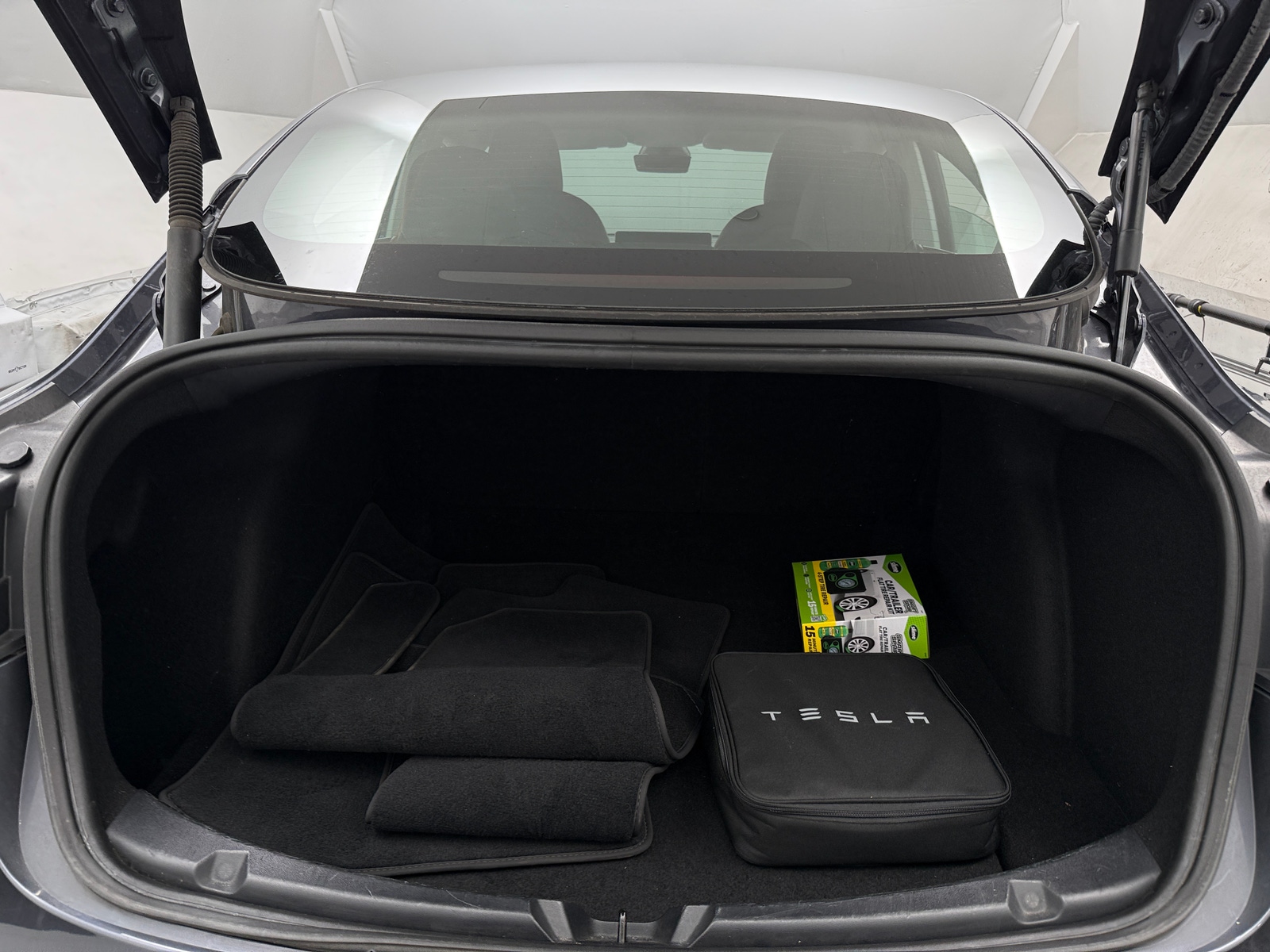 Thumbnail: 2022 Tesla Model 3 - 6