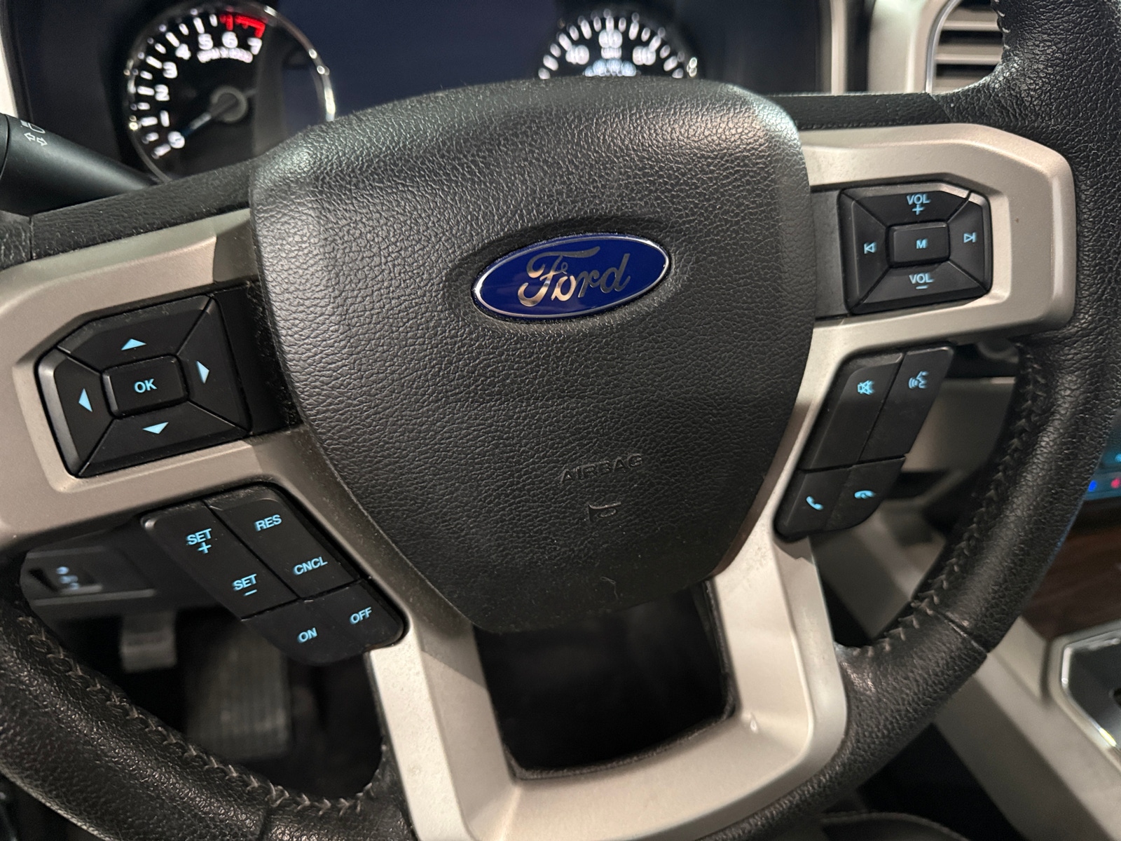 Thumbnail: 2016 Ford Econoline - 4