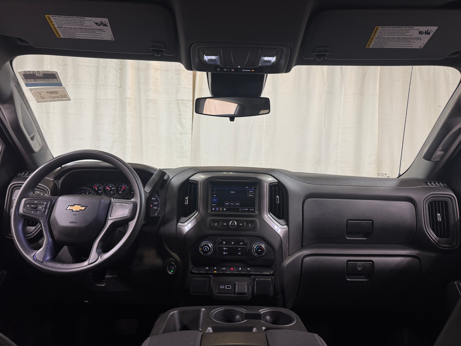 Thumbnail: 2024 Chevrolet Silverado 1500 - 3