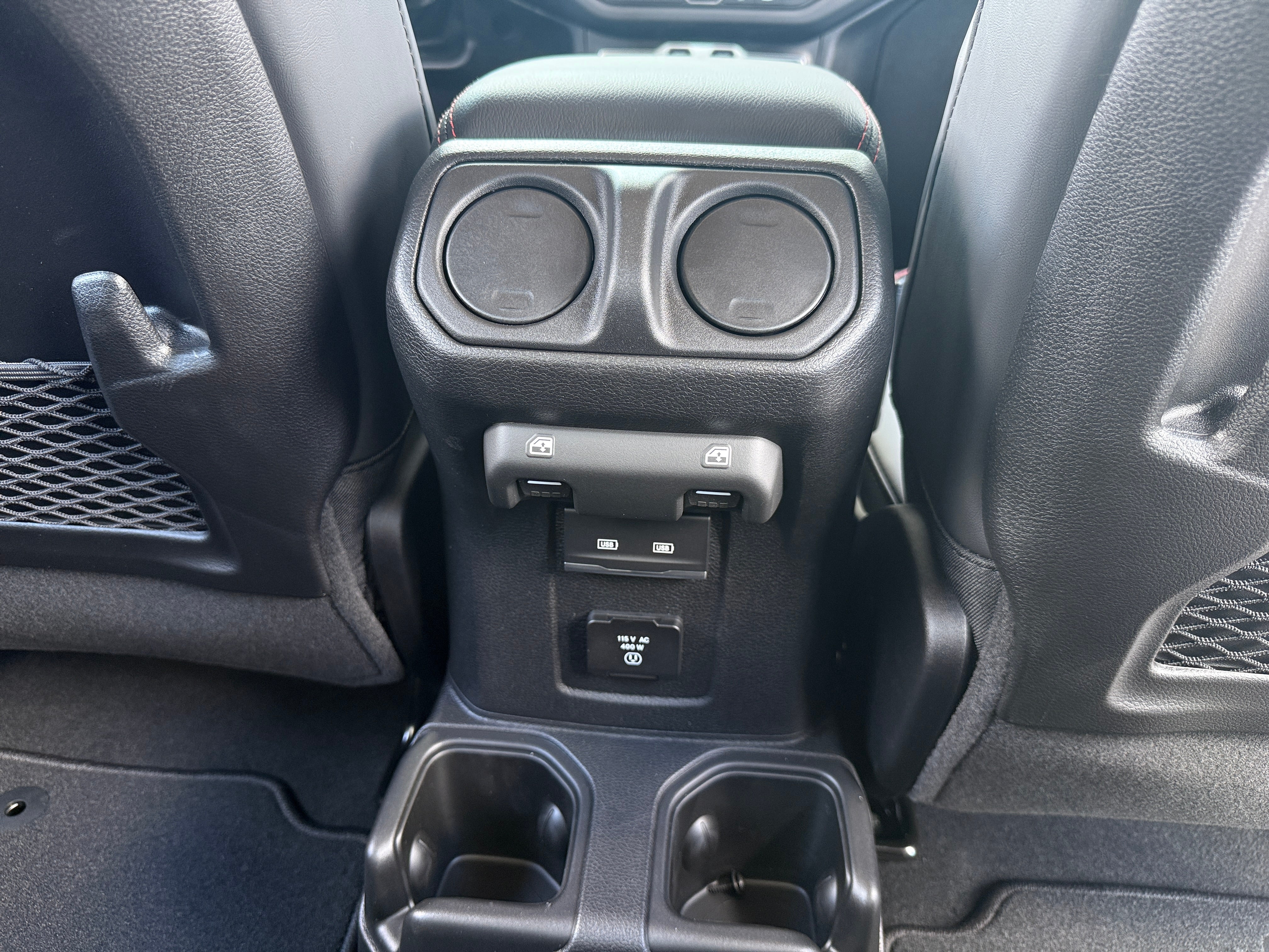 2026 Jeep Gladiator Rubicon X Auto's photo