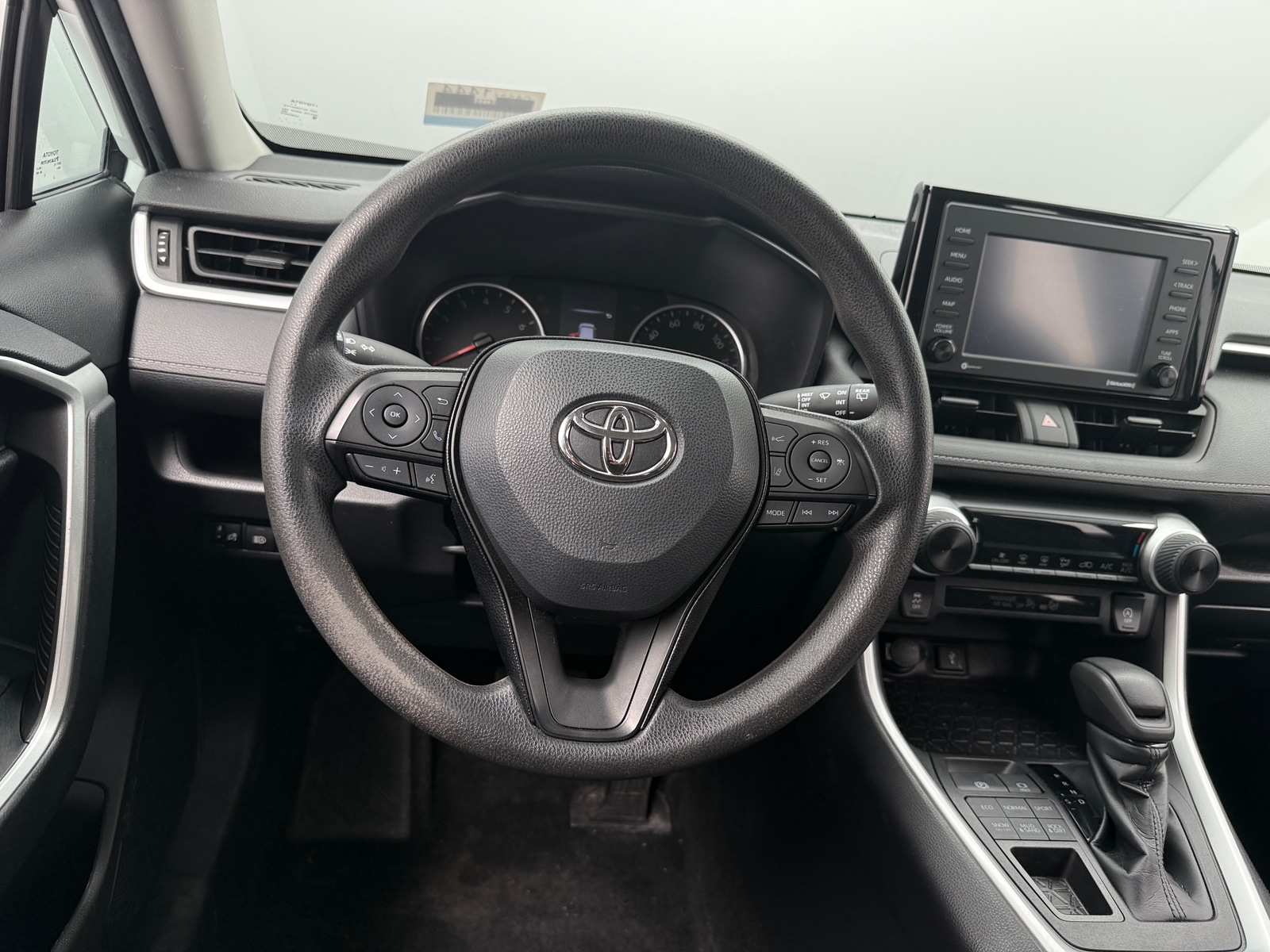 Thumbnail: 2022 Toyota RAV4 - 5