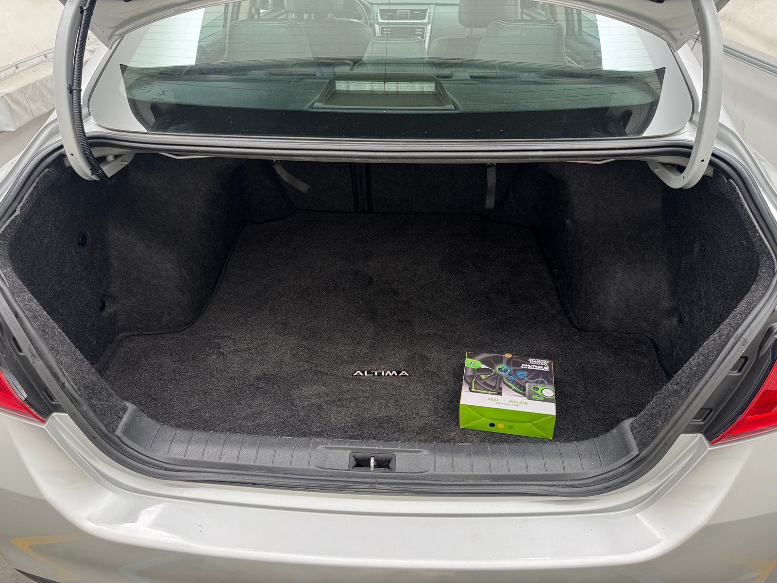 Thumbnail: 2017 Nissan Altima - 6