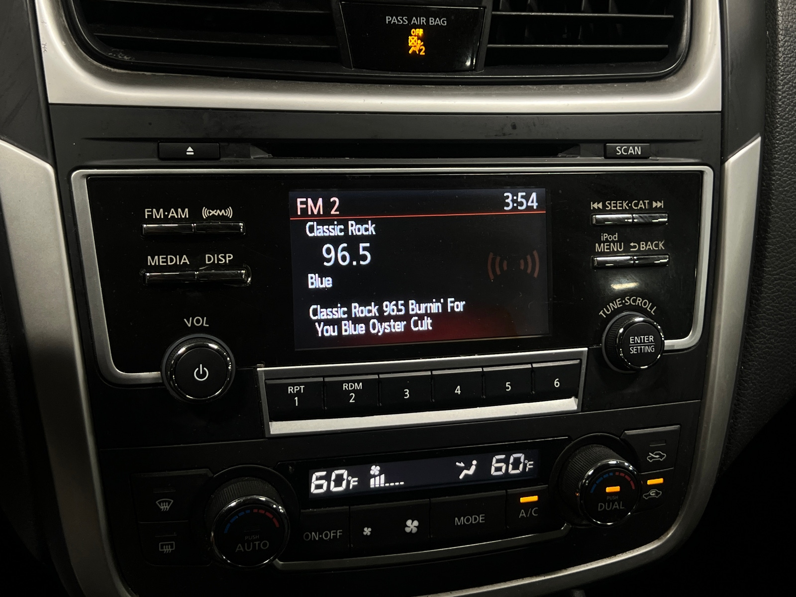 Thumbnail: 2017 Nissan Altima - 3