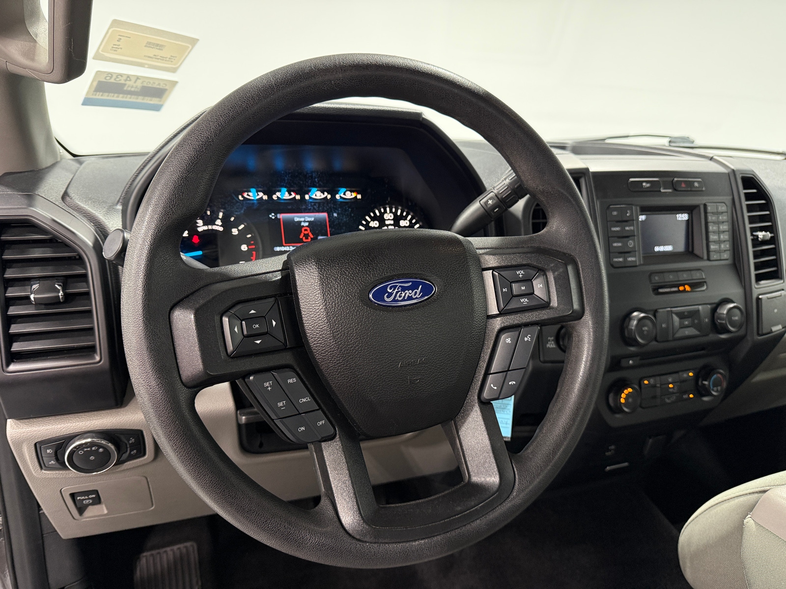 Thumbnail: 2017 Ford Econoline - 5