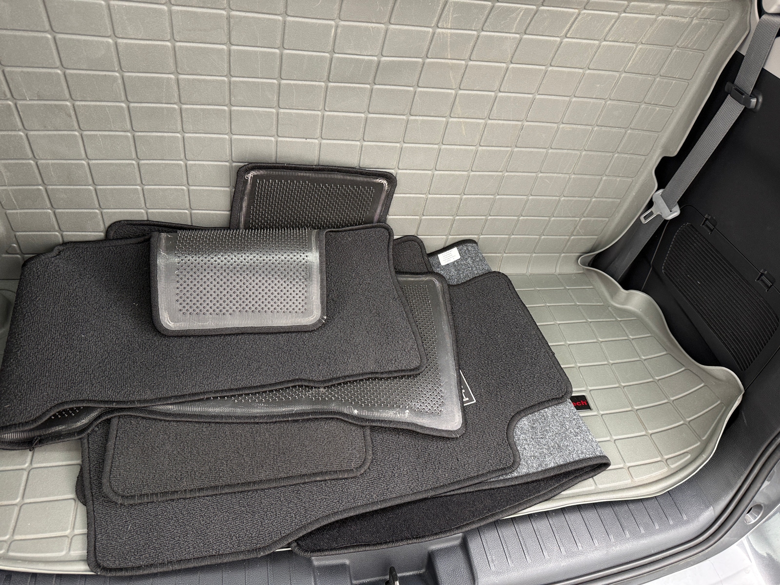 Thumbnail: 2021 Toyota Highlander - 6