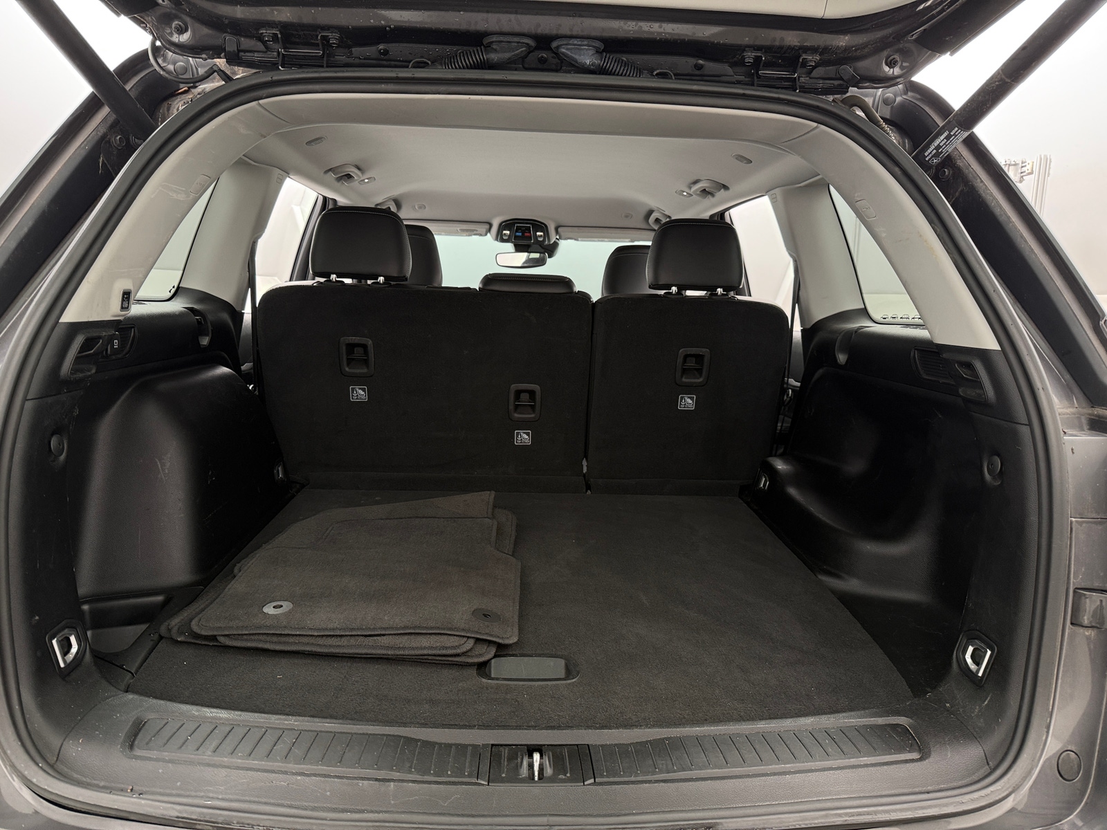 Thumbnail: 2023 Jeep Grand Cherokee - 6