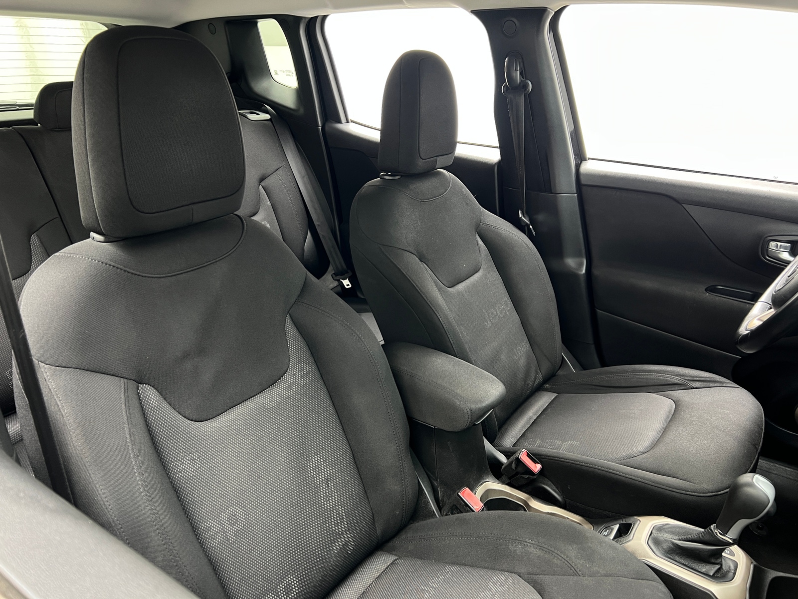 Thumbnail: 2017 Jeep Renegade - 2