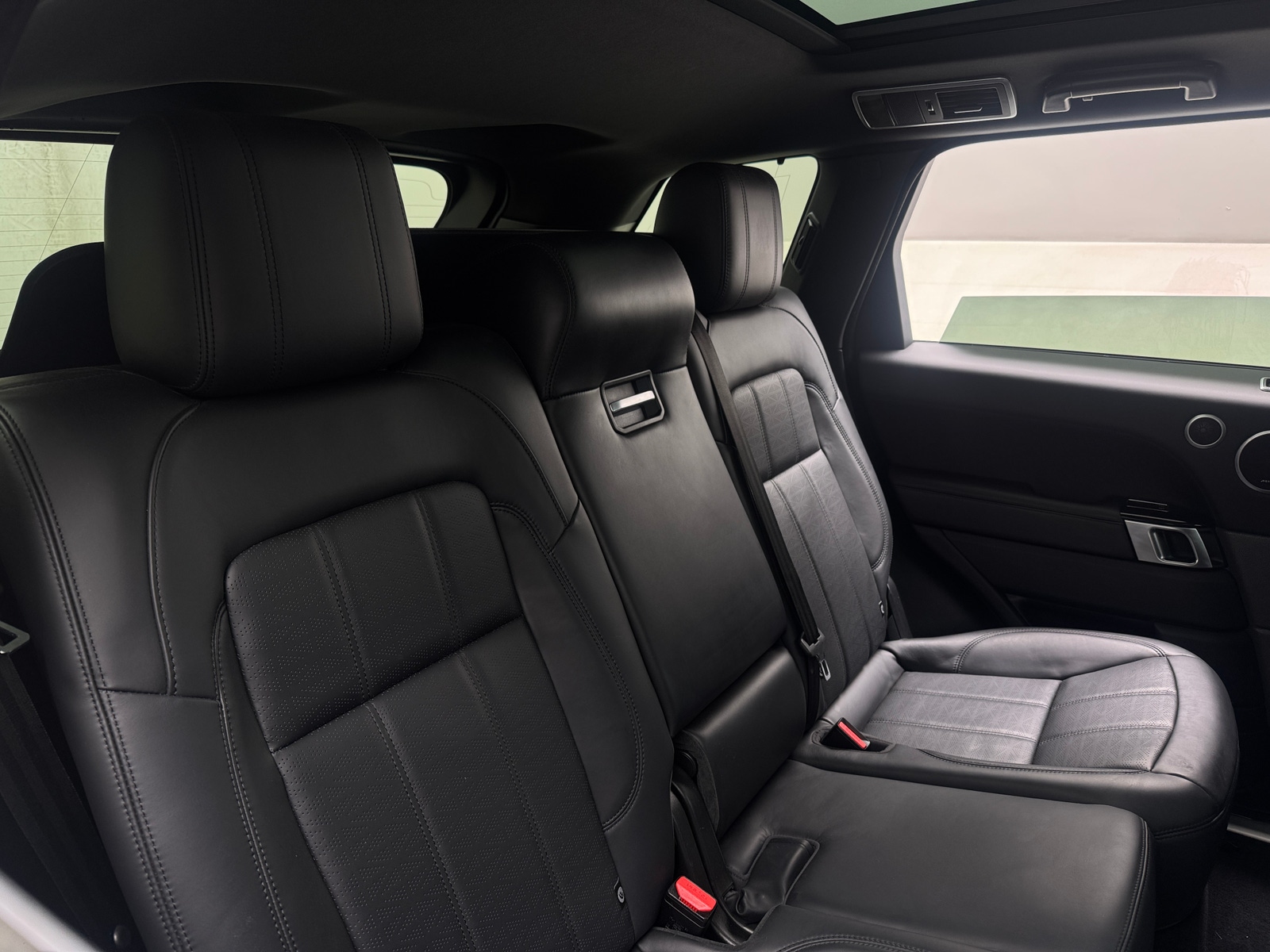 Thumbnail: 2018 Land Rover Range Rover Sport - 5