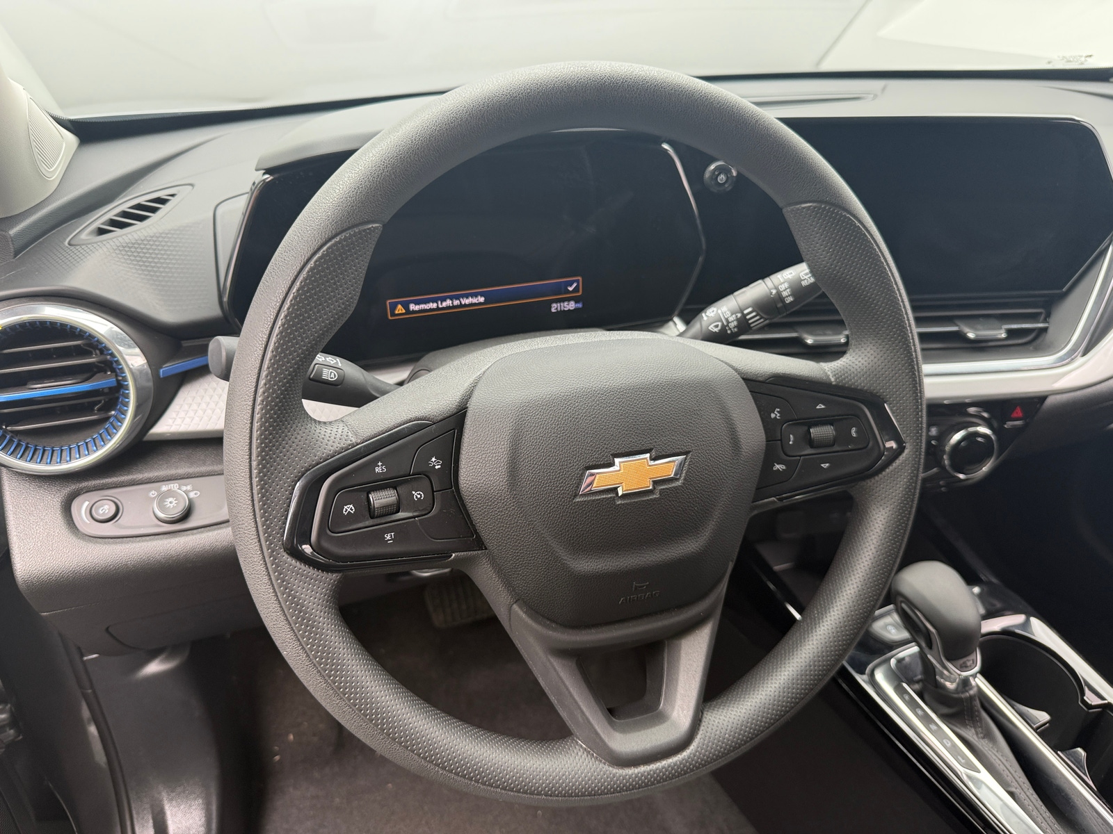 Thumbnail: 2025 Chevrolet Trax - 5