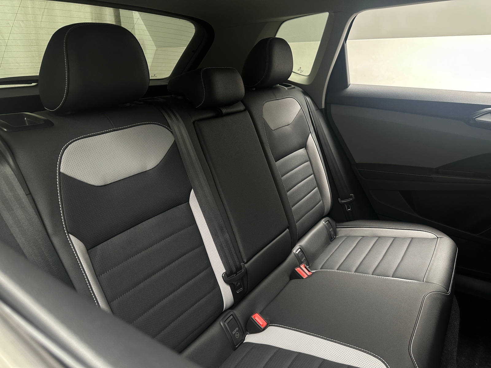 Thumbnail: 2024 Volkswagen Taos - 5