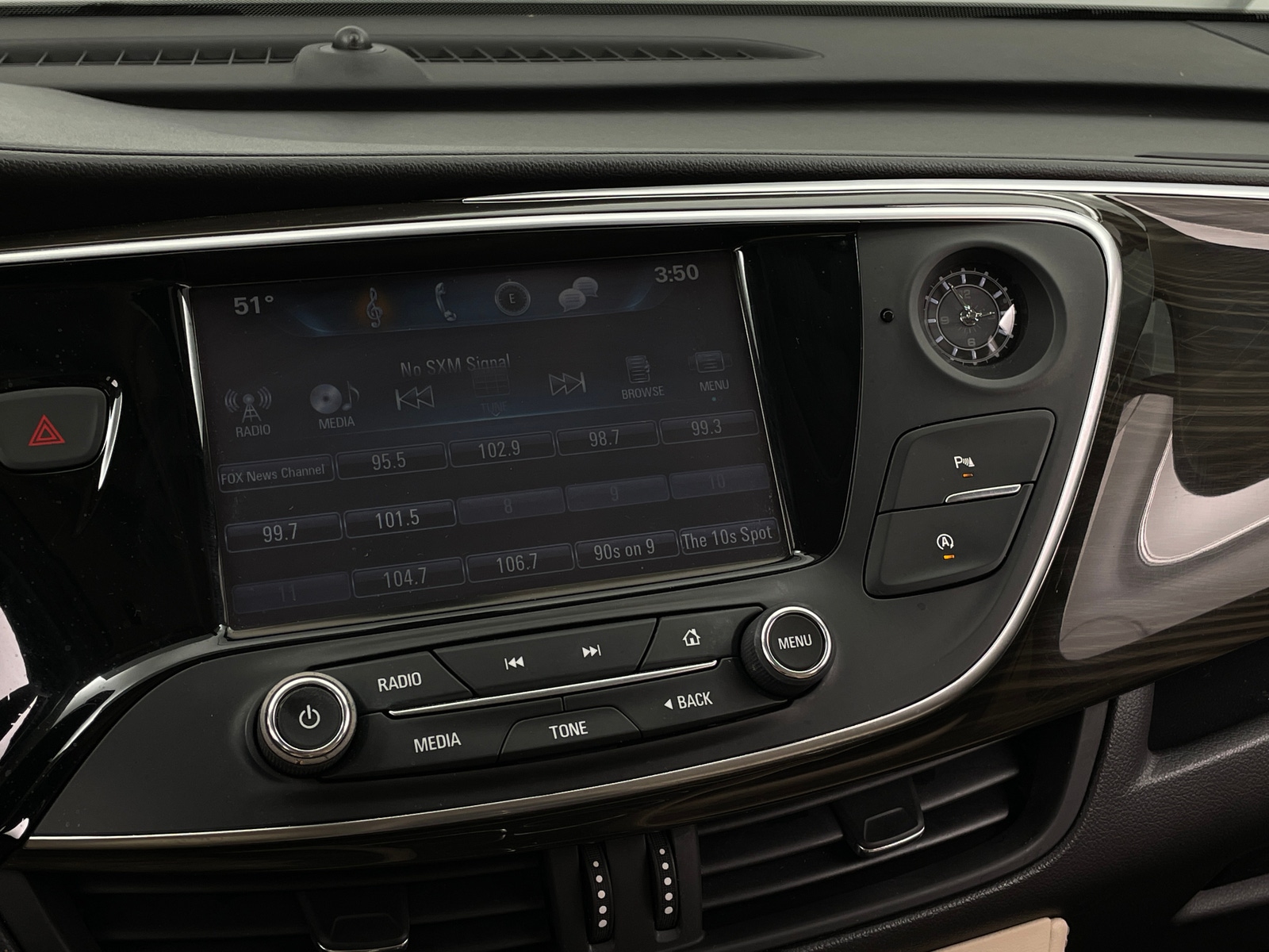 Thumbnail: 2020 Buick Envision - 3