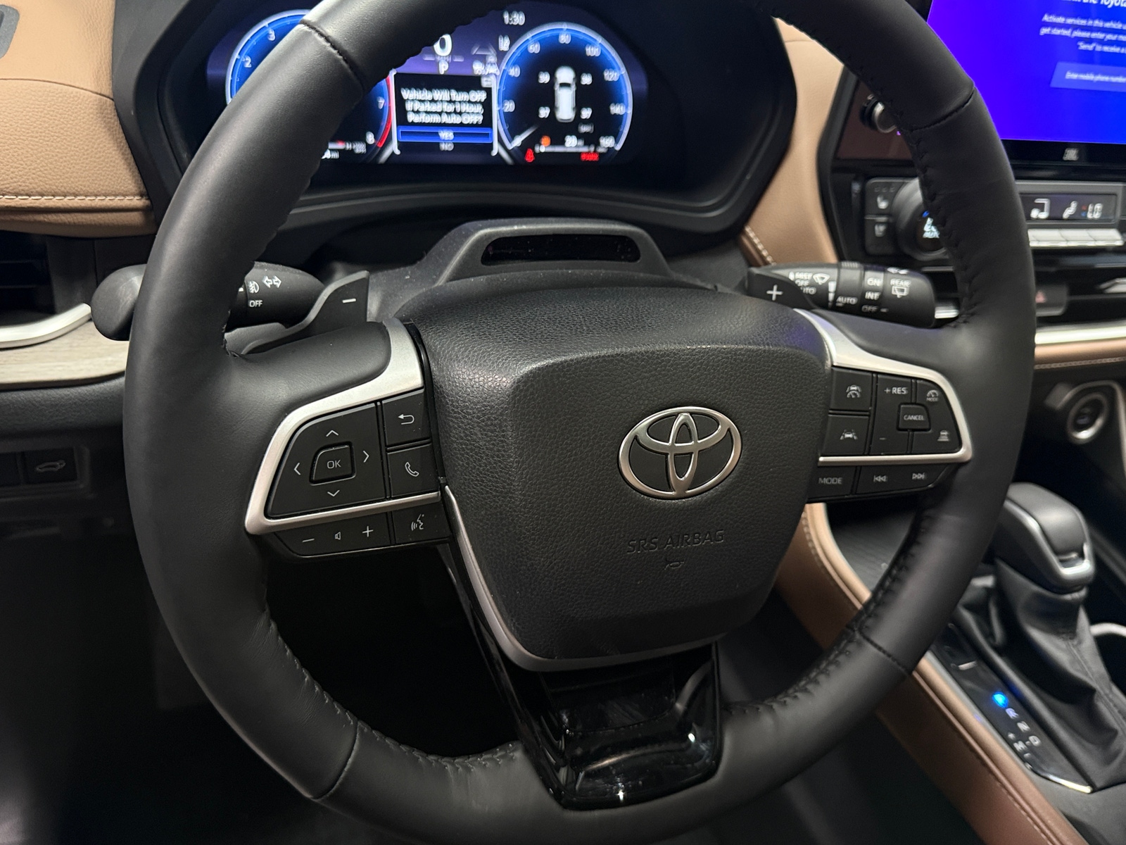 Thumbnail: 2025 Toyota Grand Highlander - 4