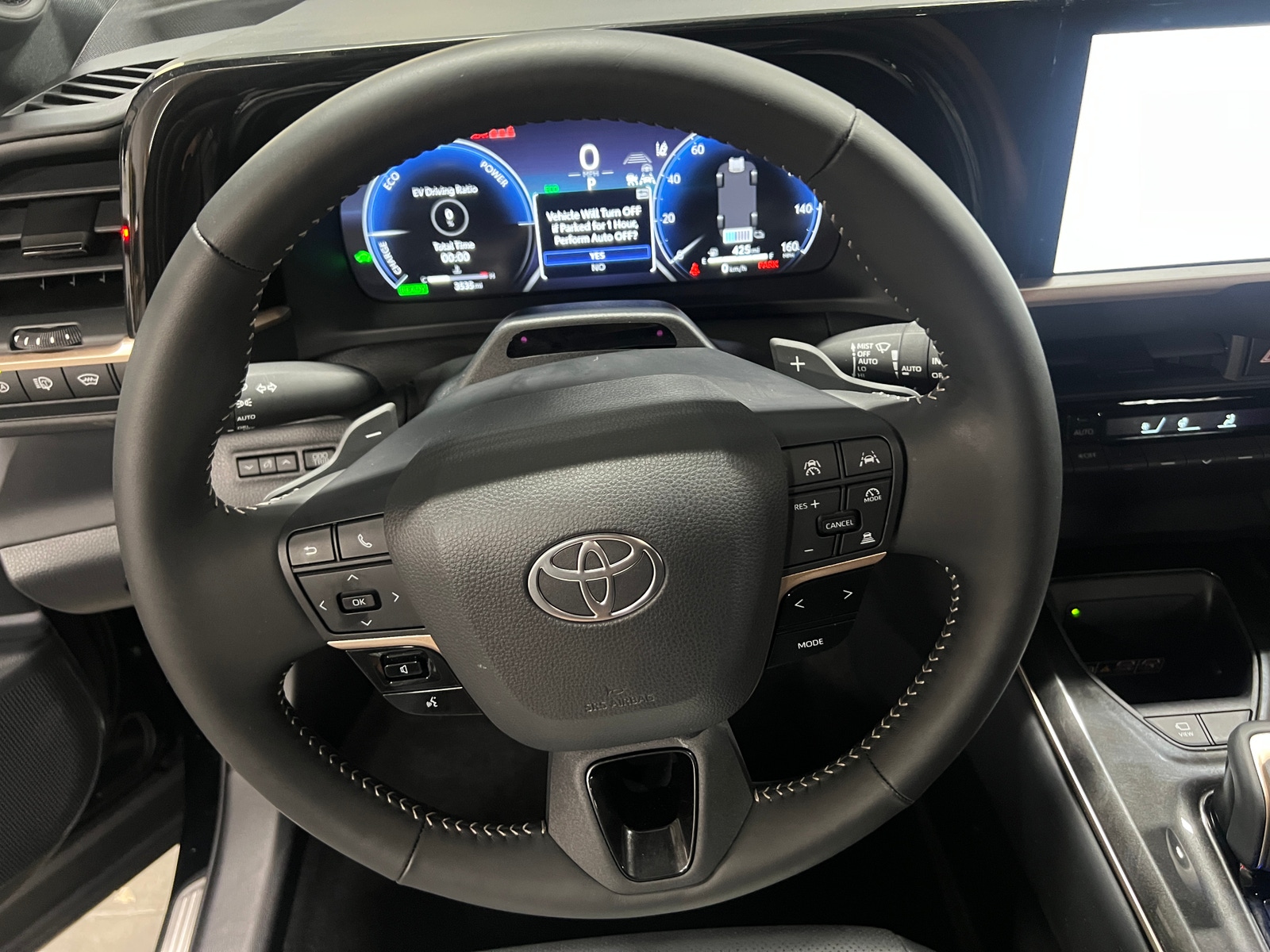 Thumbnail: 2025 Toyota Crown Signia - 4