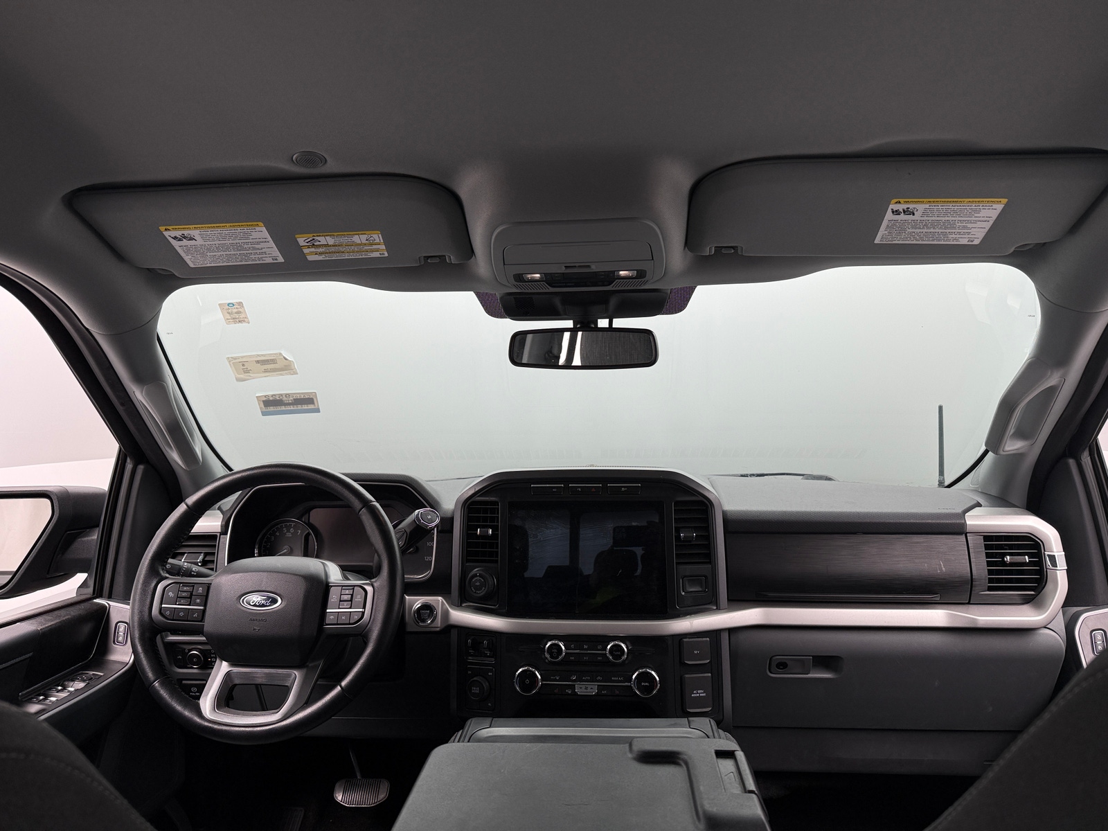 Thumbnail: 2022 Ford Econoline - 3