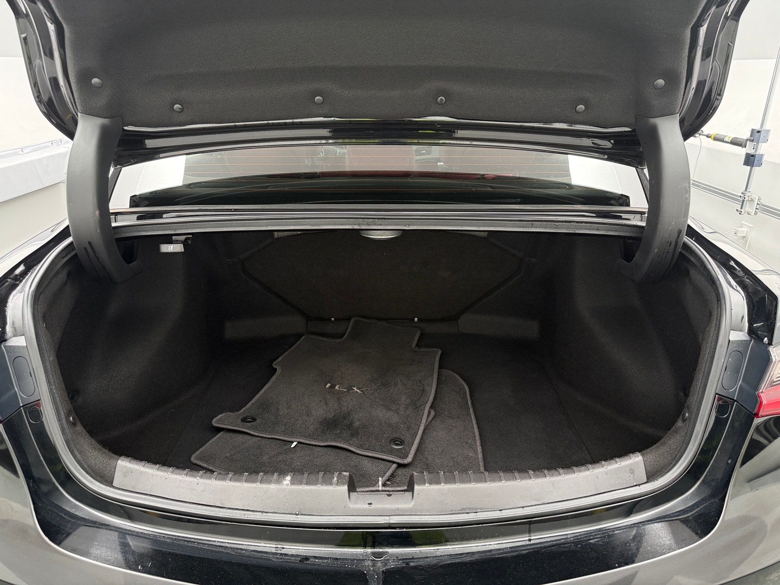 Thumbnail: 2022 Acura ILX - 6