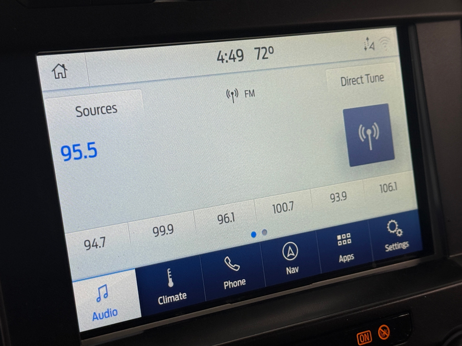 Thumbnail: 2020 Ford Econoline - 3