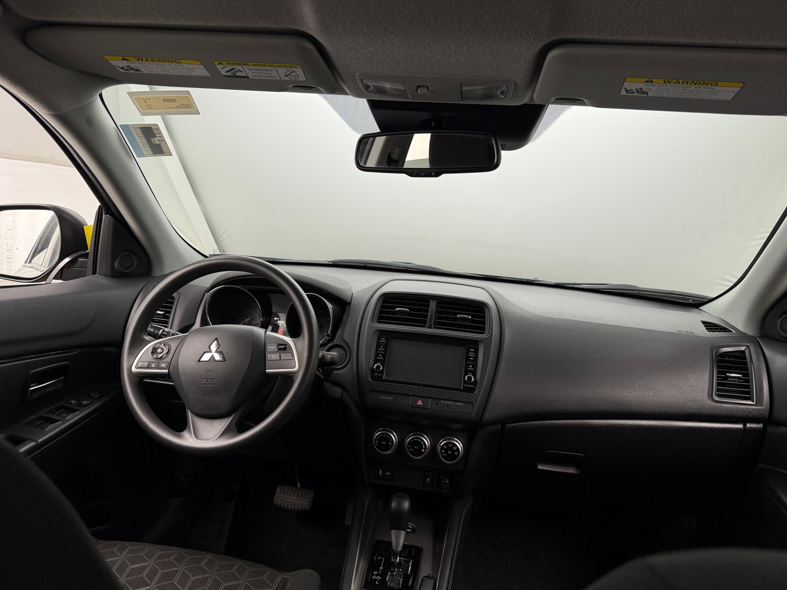 Thumbnail: 2024 Mitsubishi Outlander Sport - 3