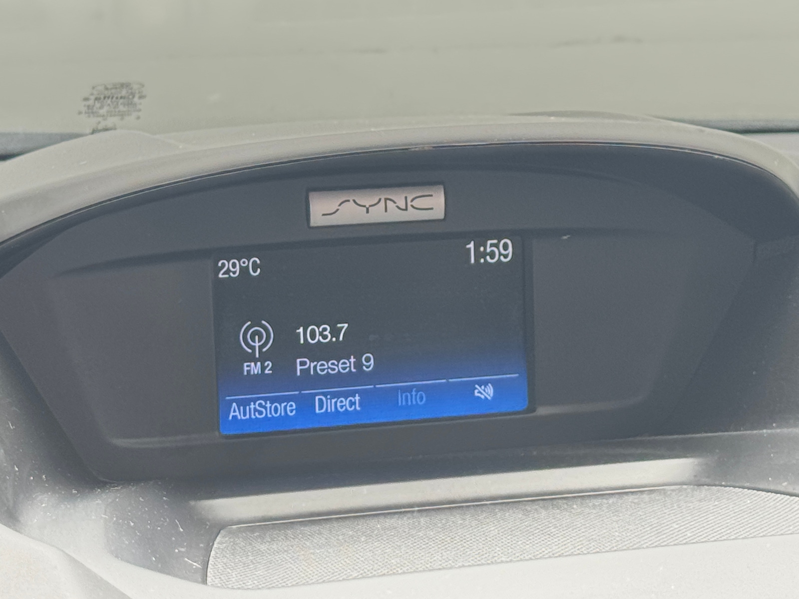 Thumbnail: 2017 Ford Escape - 4